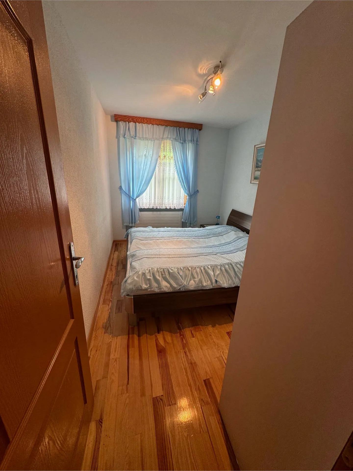 Charmante Wohnung mit herrlicher Aussicht - Foto 8 von 9