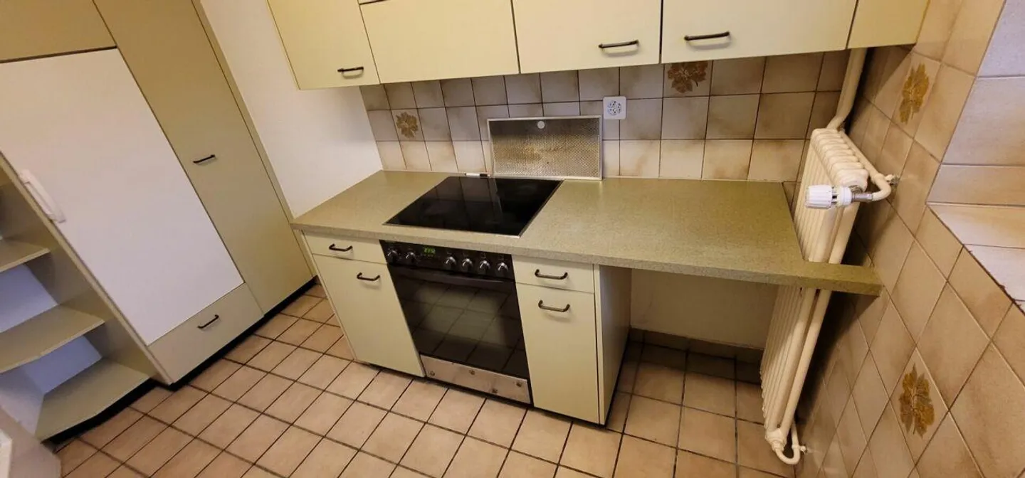 Appartement lumineux et spacieux dans un emplacement central de premier choix - Photo 4 sur 8