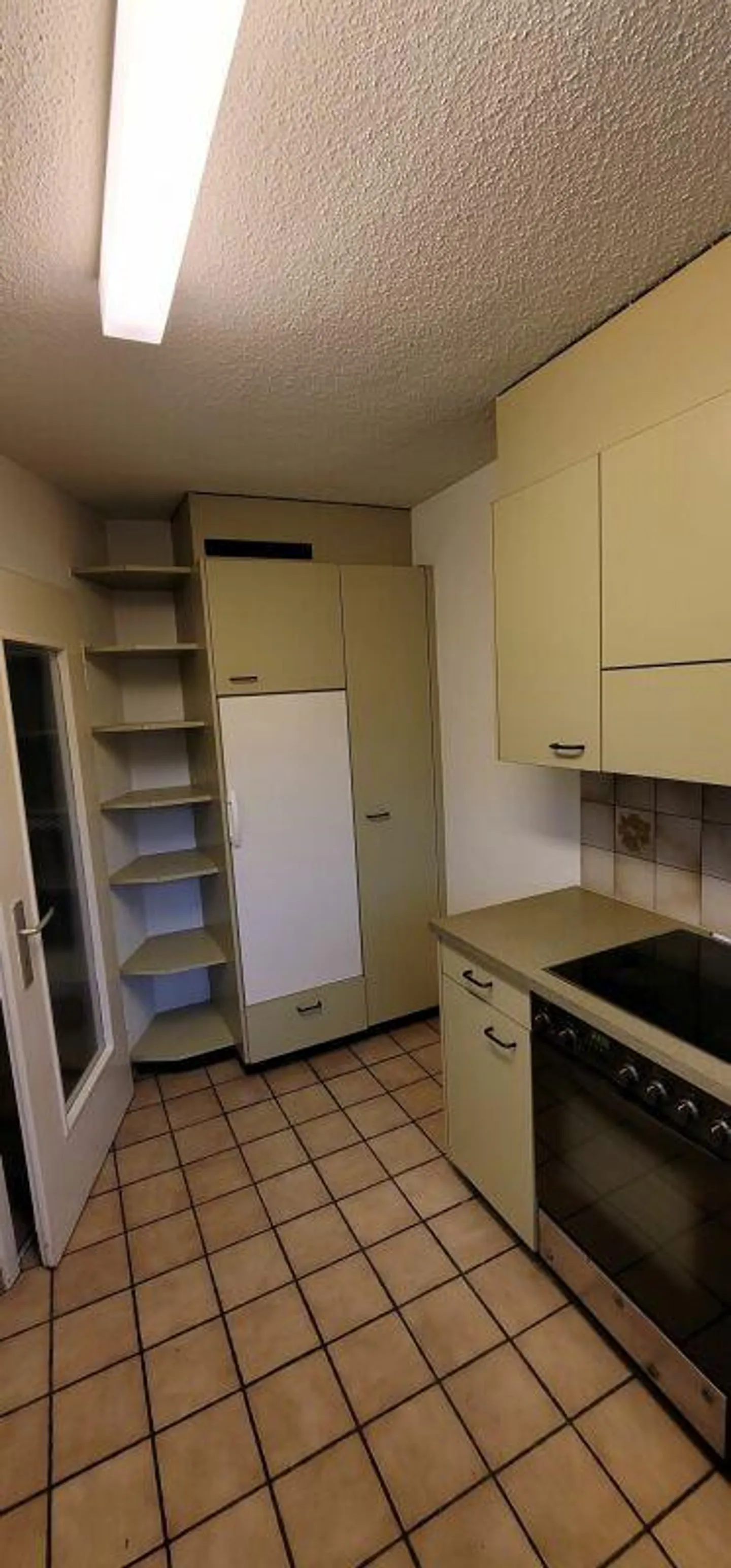 Appartement lumineux et spacieux dans un emplacement central de premier choix - Photo 5 sur 8
