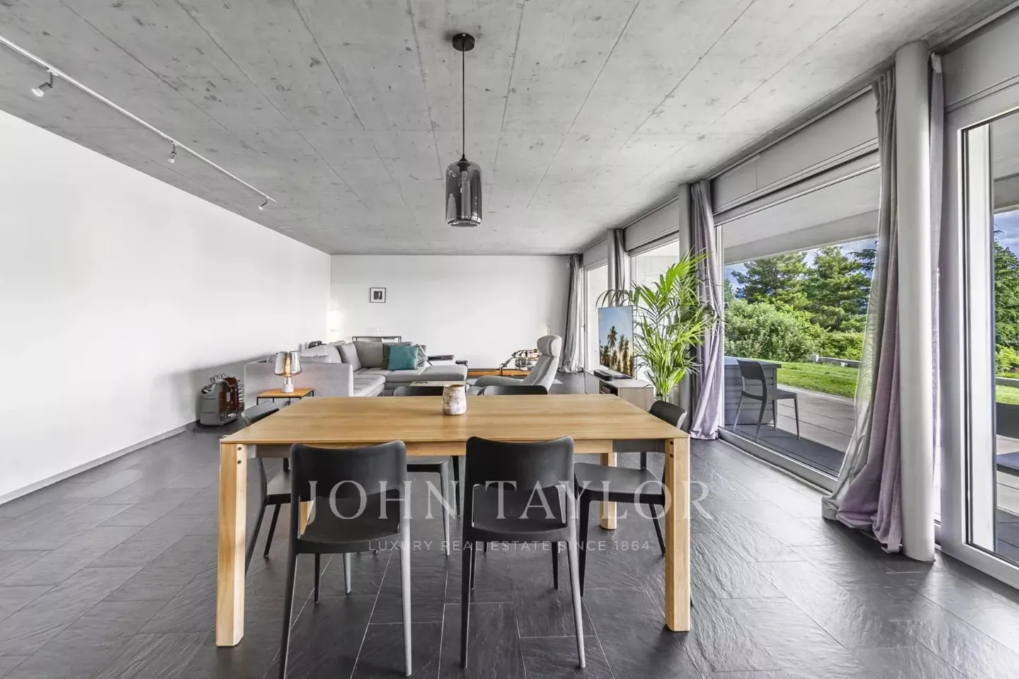 Appartement Contemporain dans Villa - Photo 7 sur 13