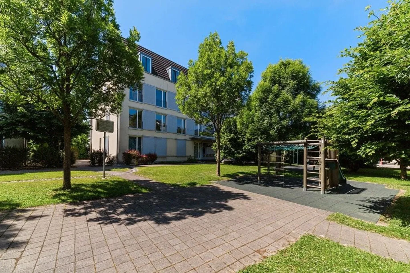 Enjoy the view from your rooftop terrace! - Photo 1 of 11