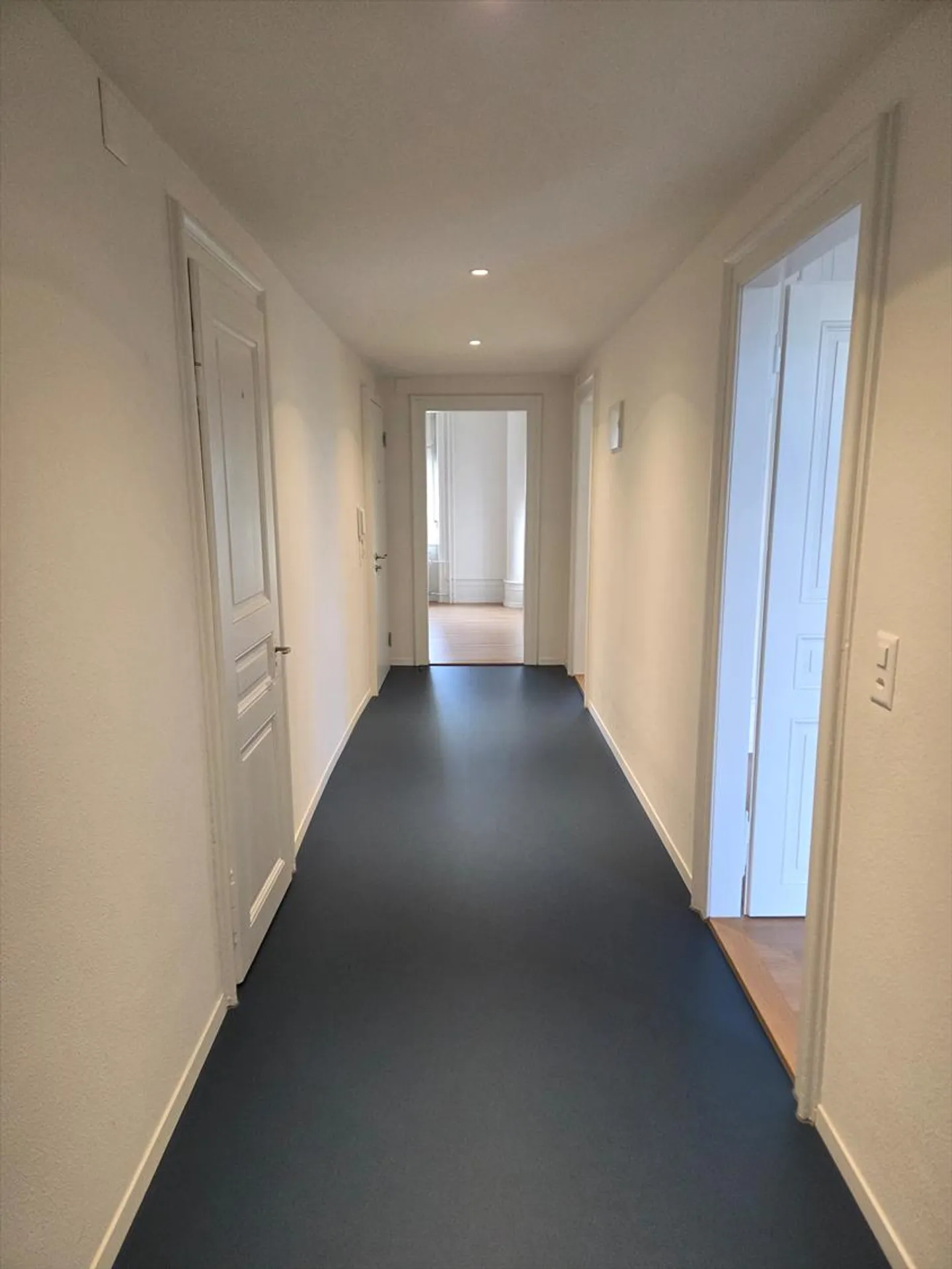 Wohnung mieten - Foto 2 von 12