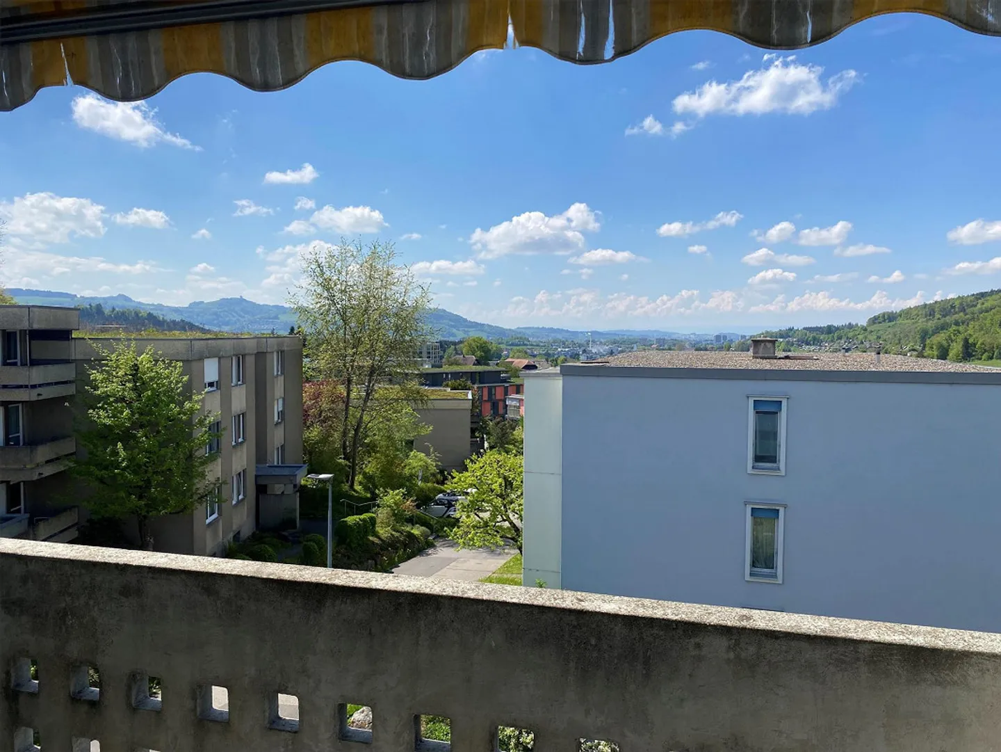 Appartement spacieux et moderne à côté de la zone de loisirs - Photo 9 sur 9