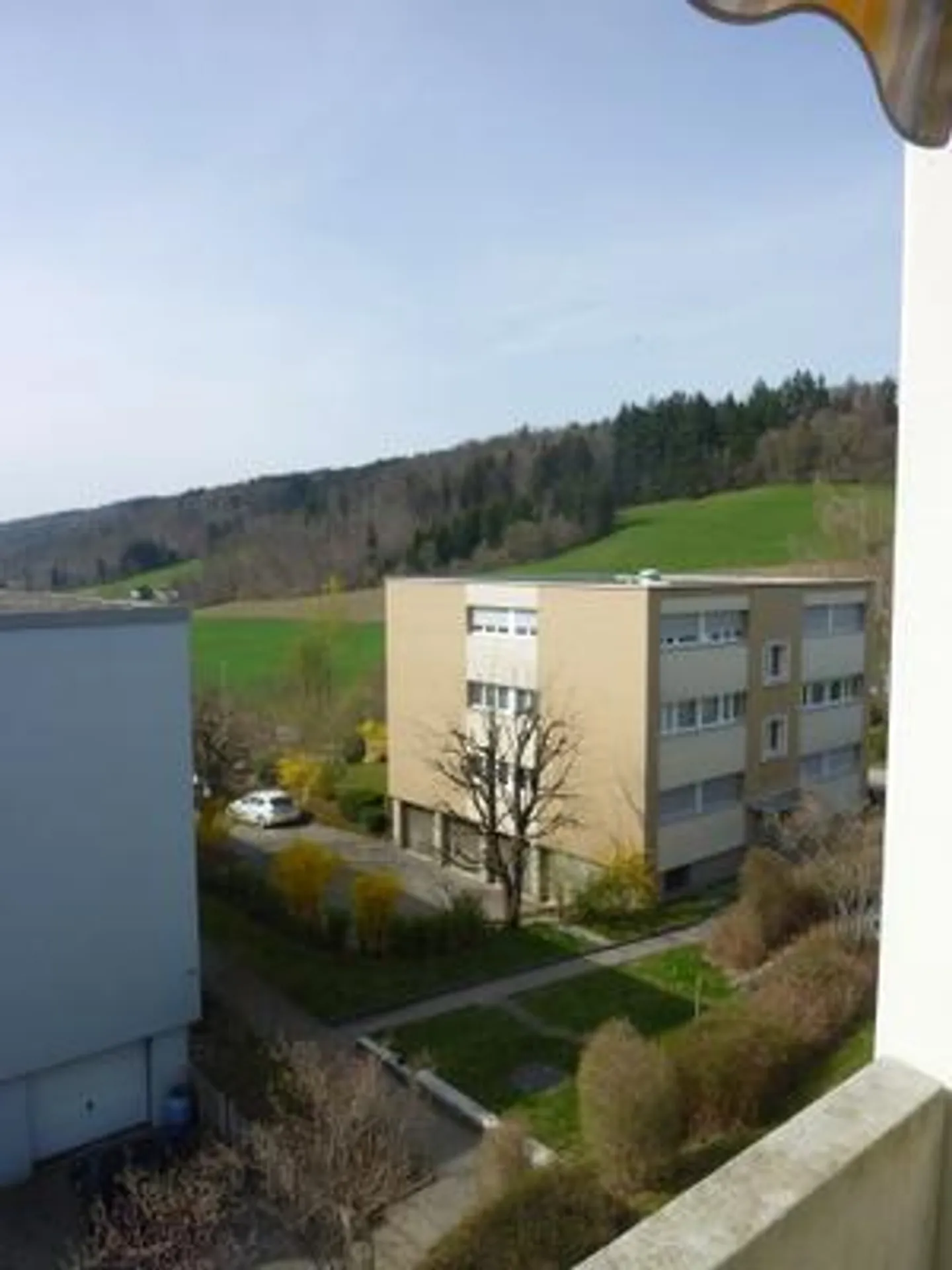 Appartement spacieux et moderne à côté de la zone de loisirs - Photo 8 sur 9