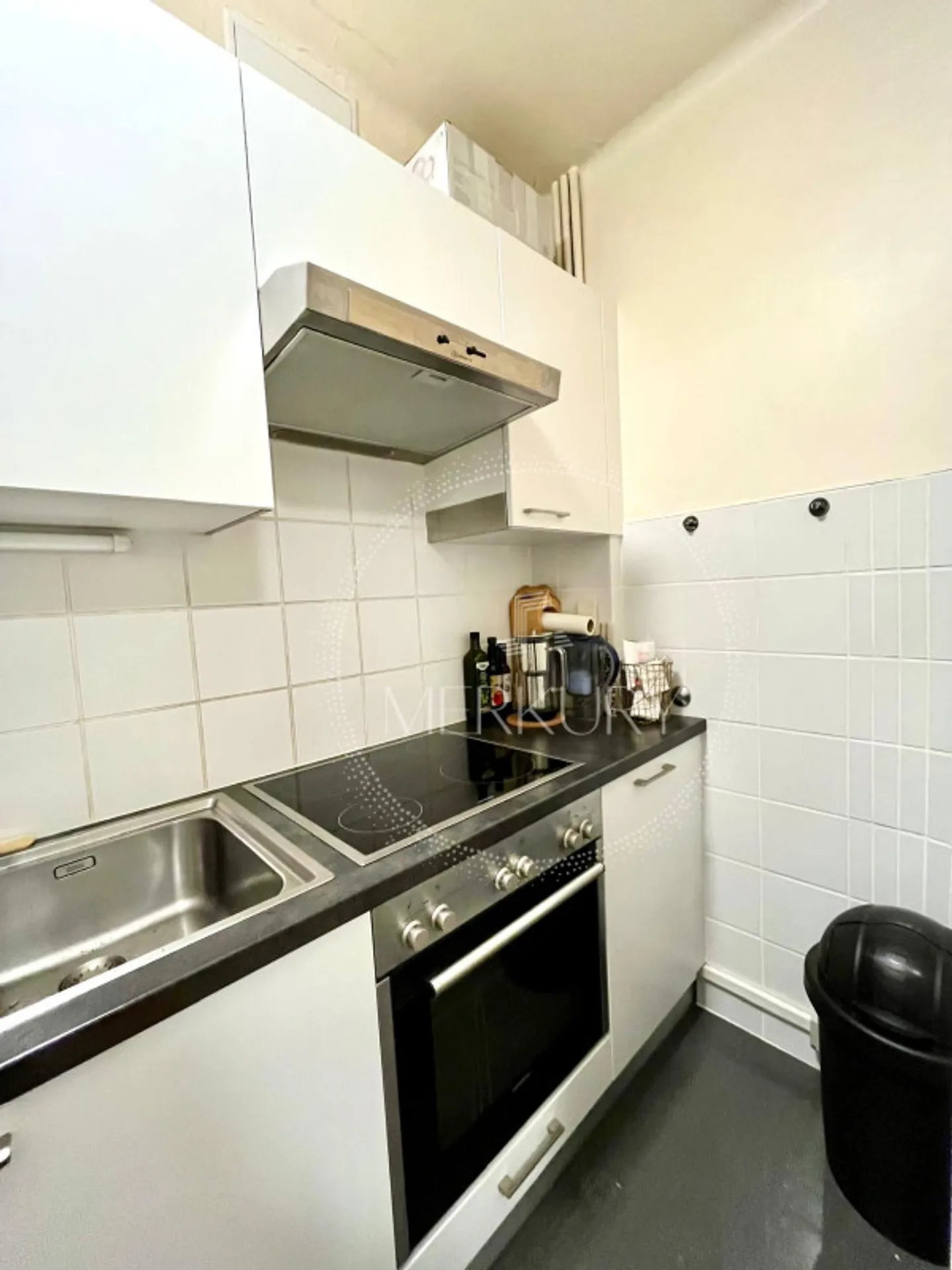 Apartment for rent - Photo 2 of 6