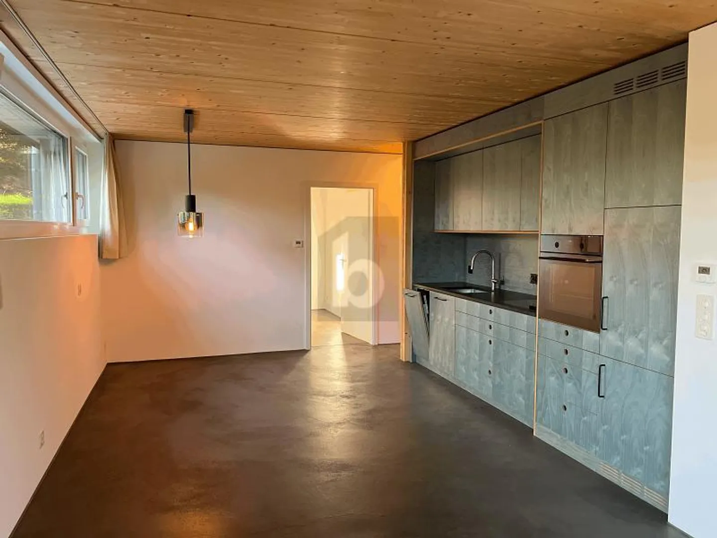 MODERNE ET CALME DANS UN EMPLACEMENT CENTRAL - Photo 1 sur 6