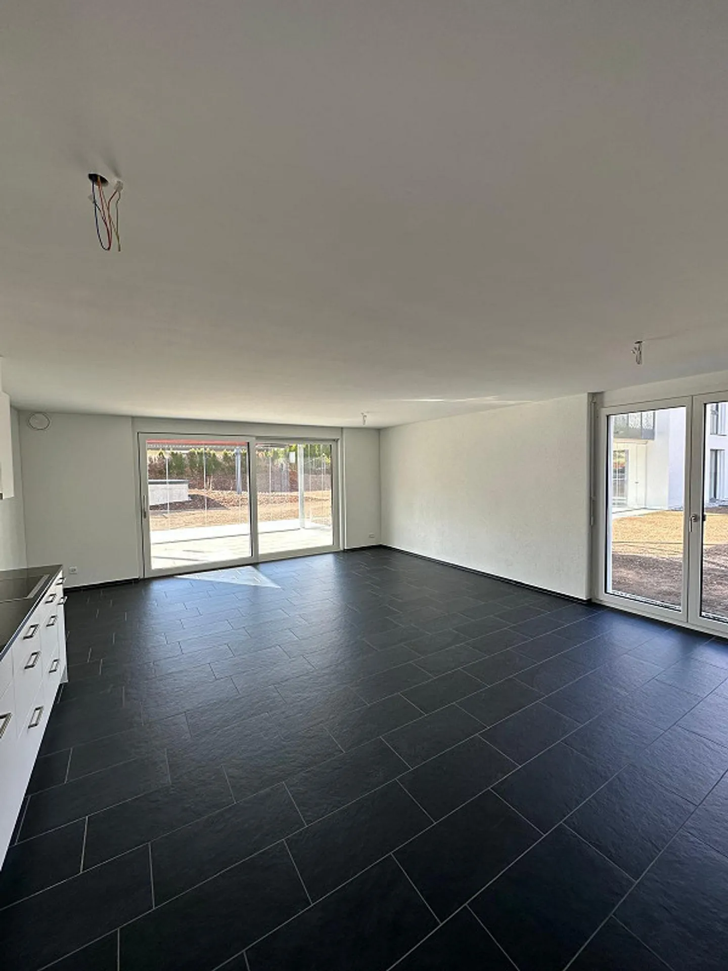 Rent a 2 ½ rooms apartment in Unterengstringen - Photo 1 of 5