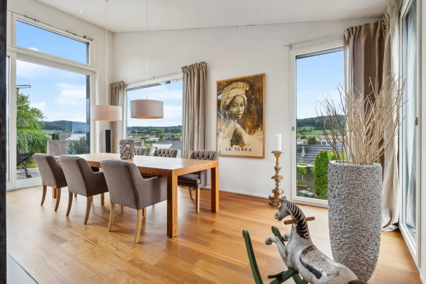 Beverly Hills a Embrach – La tua residenza di lusso privata con vista panoramica - Foto 3 di 15