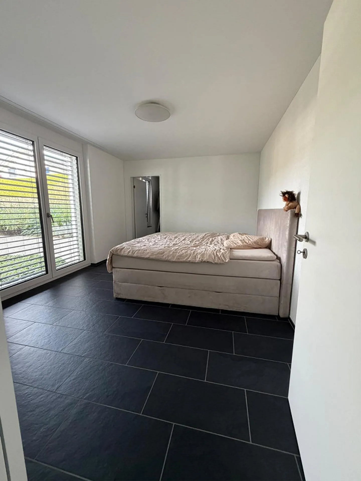 Rent a 2 ½ rooms apartment in Unterengstringen - Photo 4 of 5