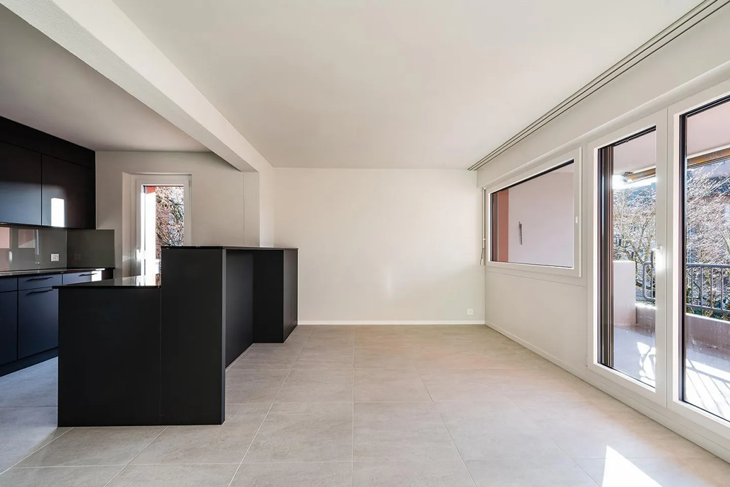 LIVING with style - an oasis to feel good - Photo 3 of 10