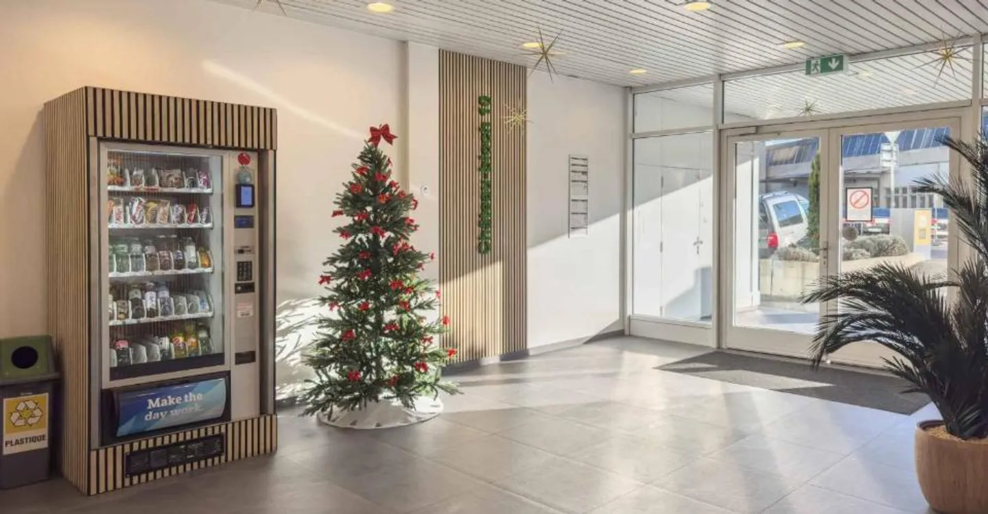 Office space for rent - Photo 10 of 13