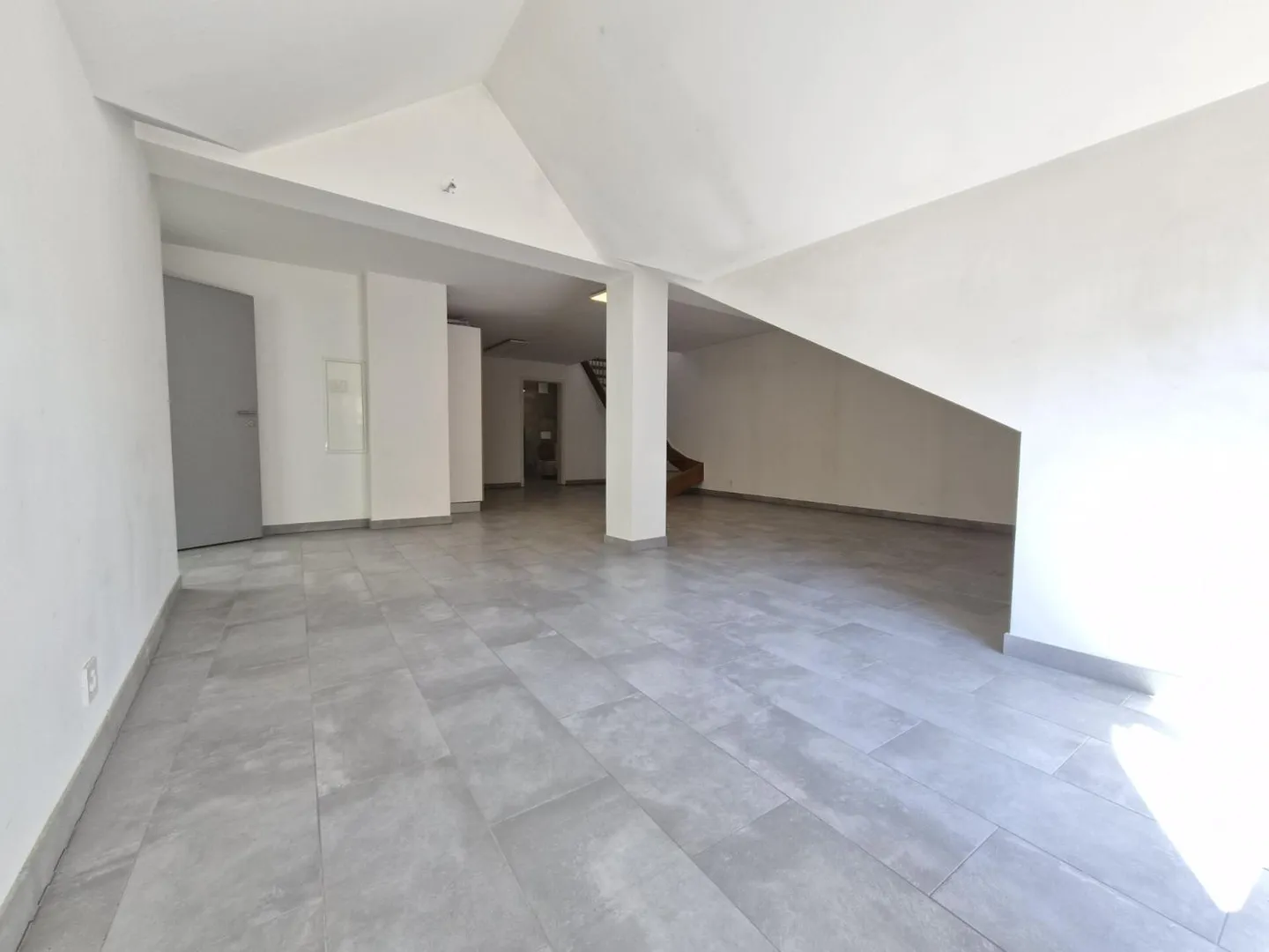 Appartamento di due e mezzo locali al 4° piano - Foto 6 di 11