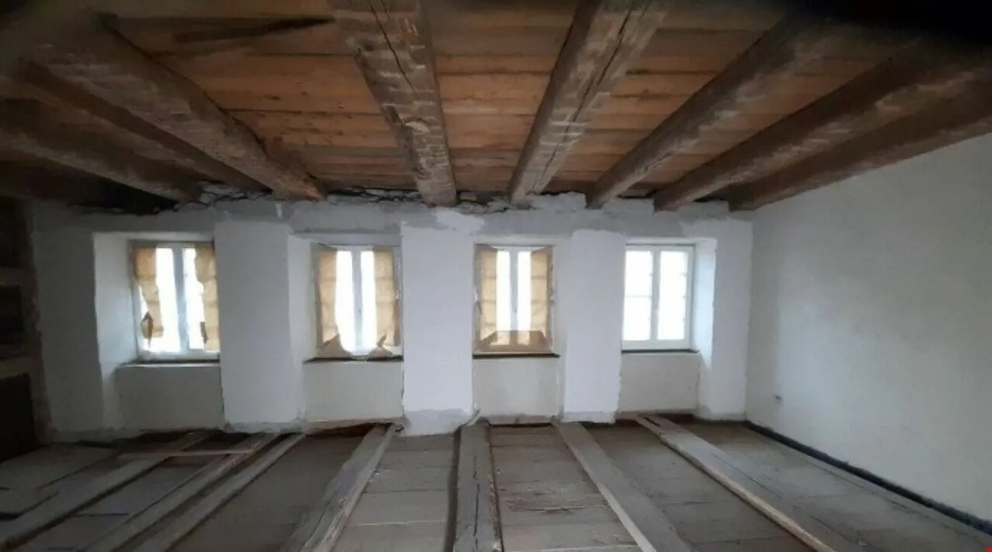 «Exklusives Mehrfamilienhaus in Klingnau - grosses Potenzial in idyllischer Lage» - Foto 4 von 11