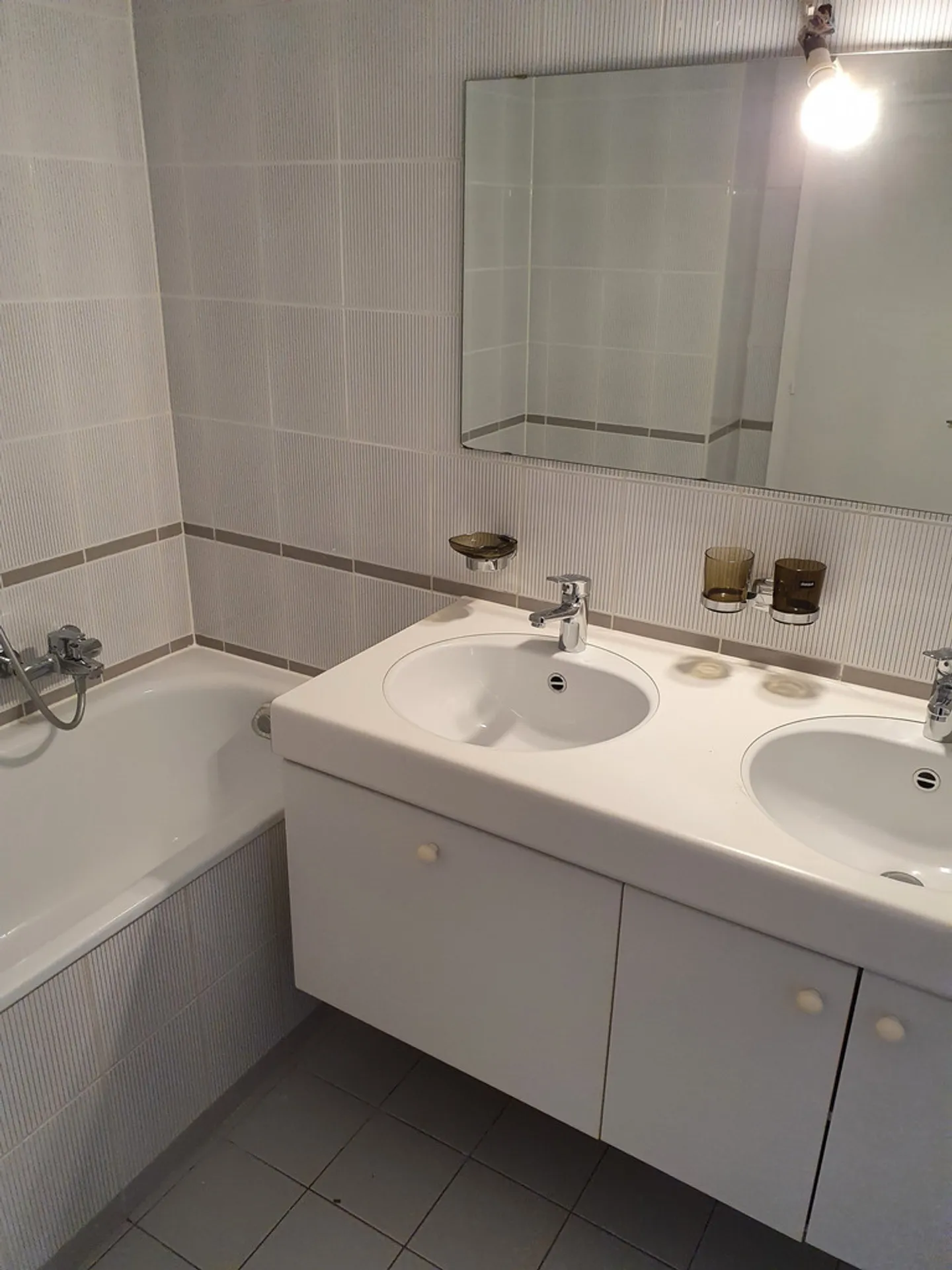 Apartment with 3 rooms in Perroy - Photo 4 of 7