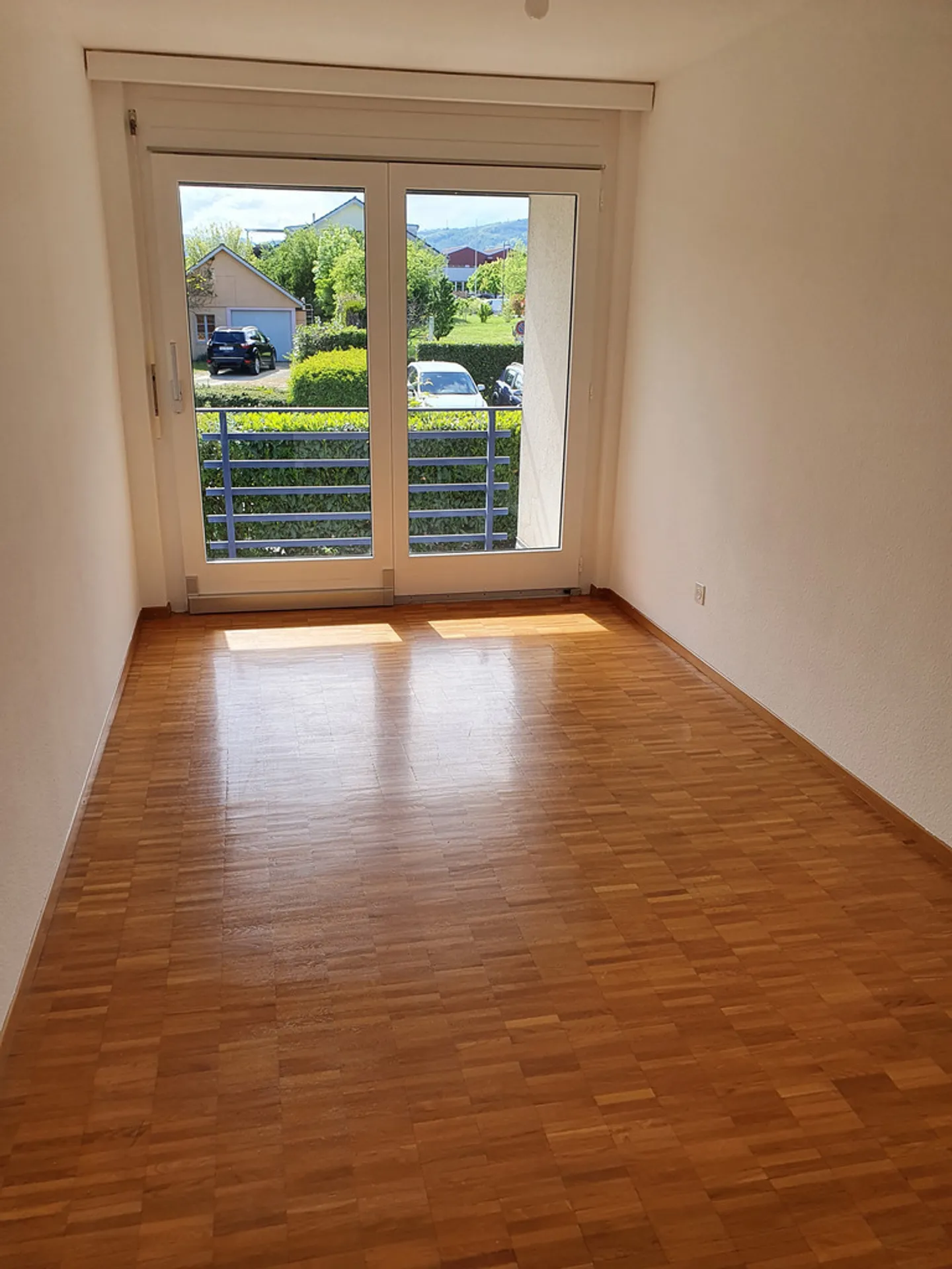 Apartment with 3 rooms in Perroy - Photo 7 of 7