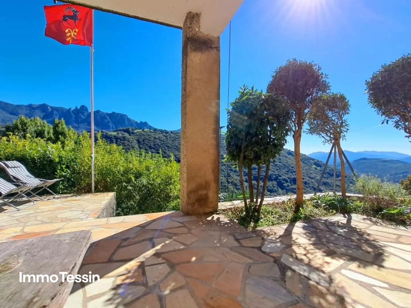 BIJOUX Tessinerhaus: Lovingly restored Tessin house with breathtaking views of the valley - Photo 5 of 13