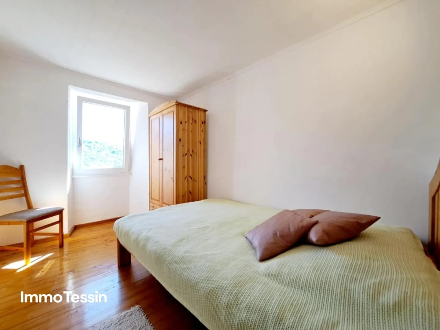 BIJOUX Tessinerhaus: Lovingly restored Tessin house with breathtaking views of the valley - Photo 11 of 13