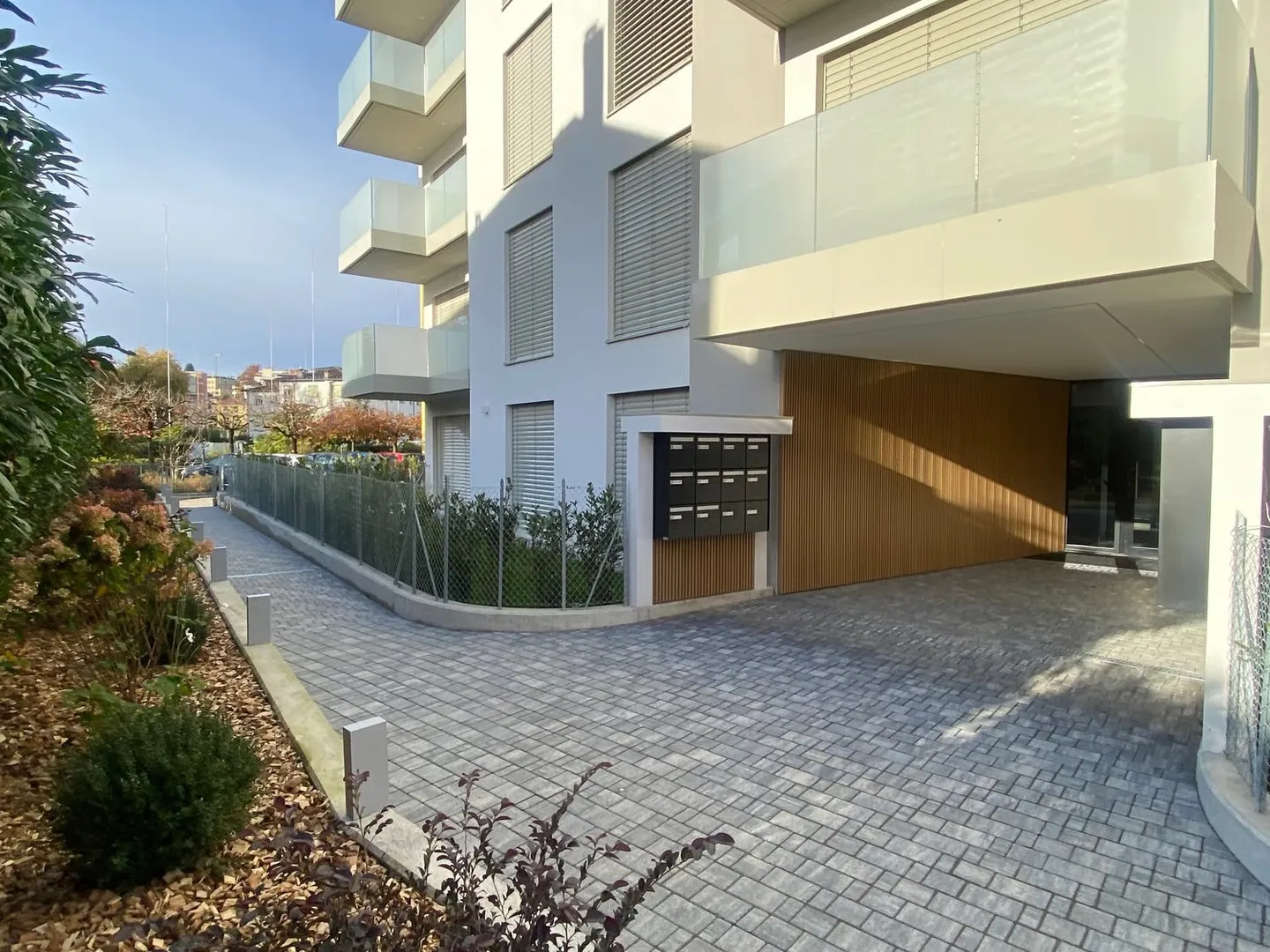 Attico di lusso con terrazza e jacuzzi a Massagno – Disponibile subito - Foto 5 von 30