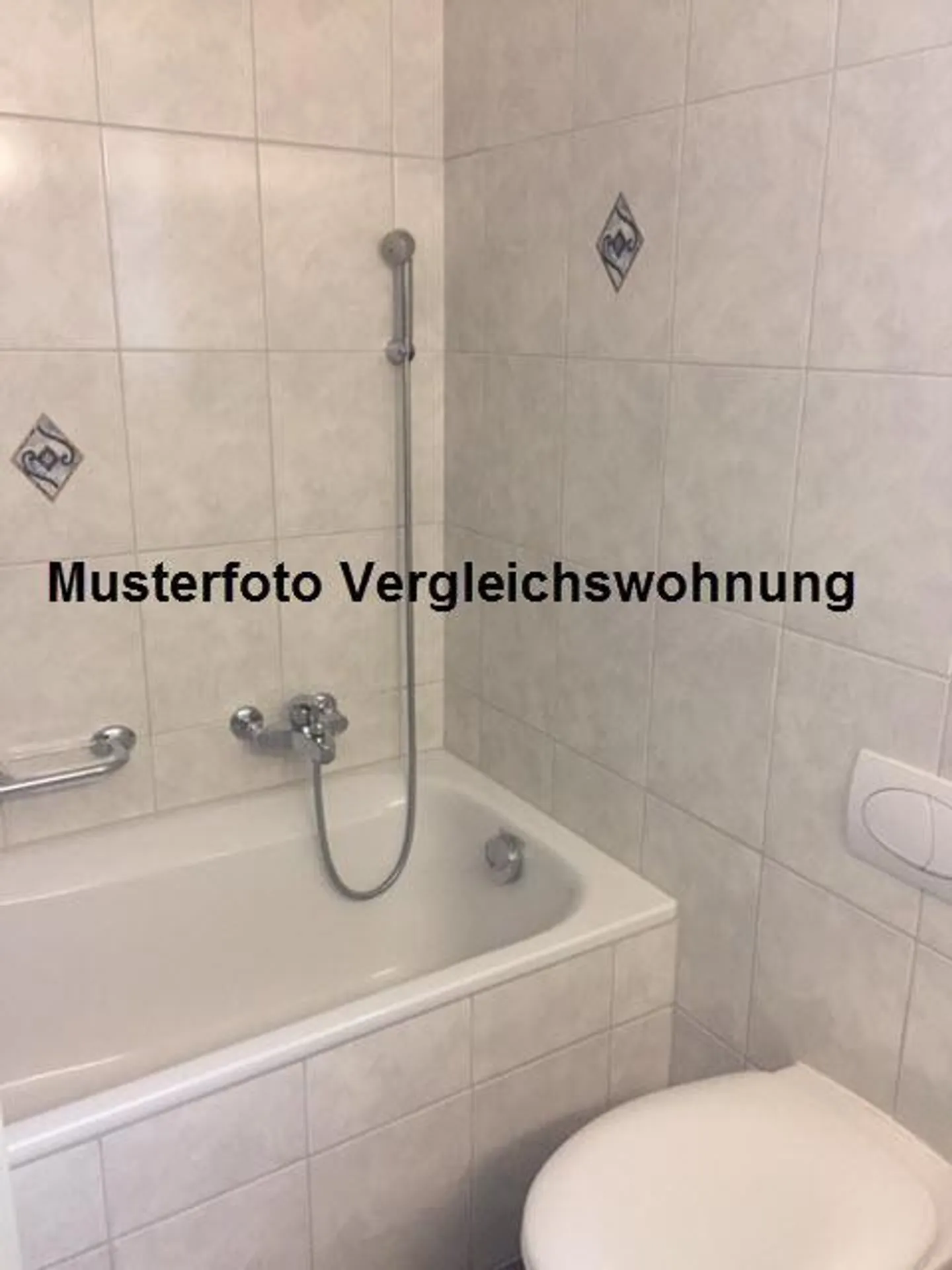 Garden apartment near village center! - Photo 4 of 7