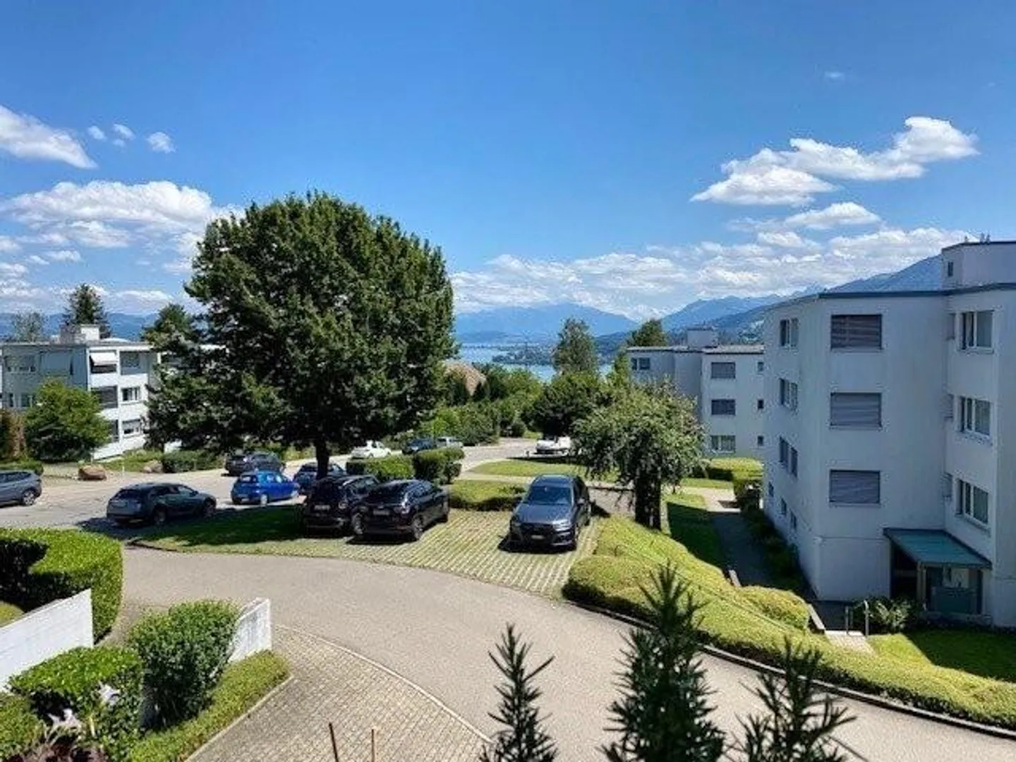 Charmante Wohnung mit Alpenblick - Foto 1 von 6