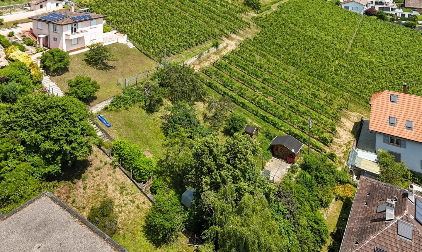 Selten in Neuenburg - Baugrundstück mit Seeblick - Foto 2 von 11
