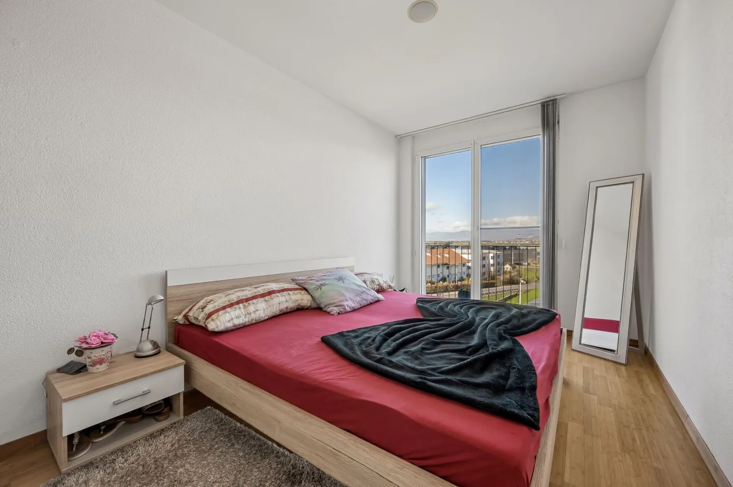 Lumineux appartement de 4.5 pièces avec vue imprenable - Photo 7 sur 13