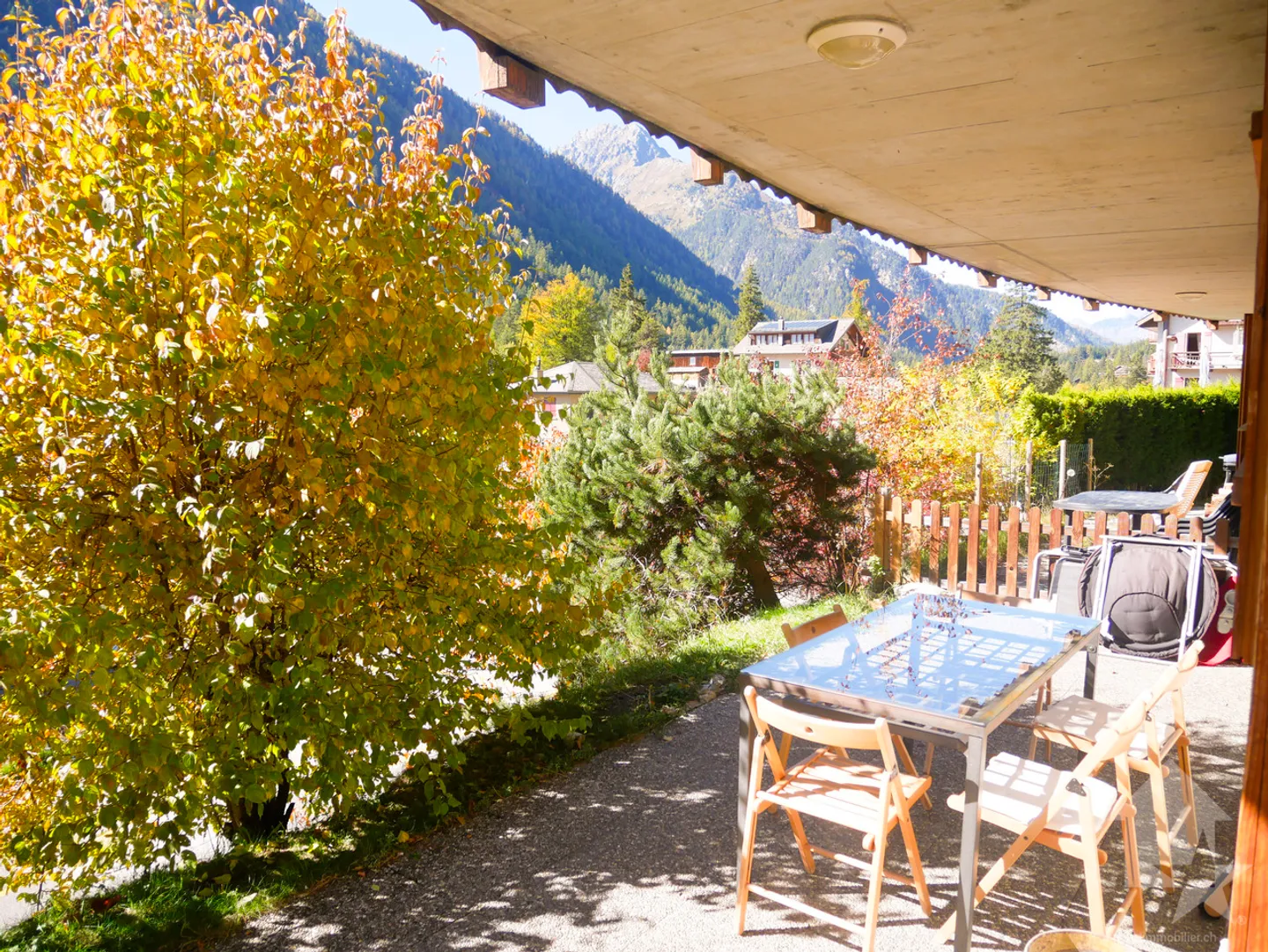 Il tuo appartamento 3,5 locali molto luminoso, soleggiato con terrazza e vista! - Foto 5 di 13