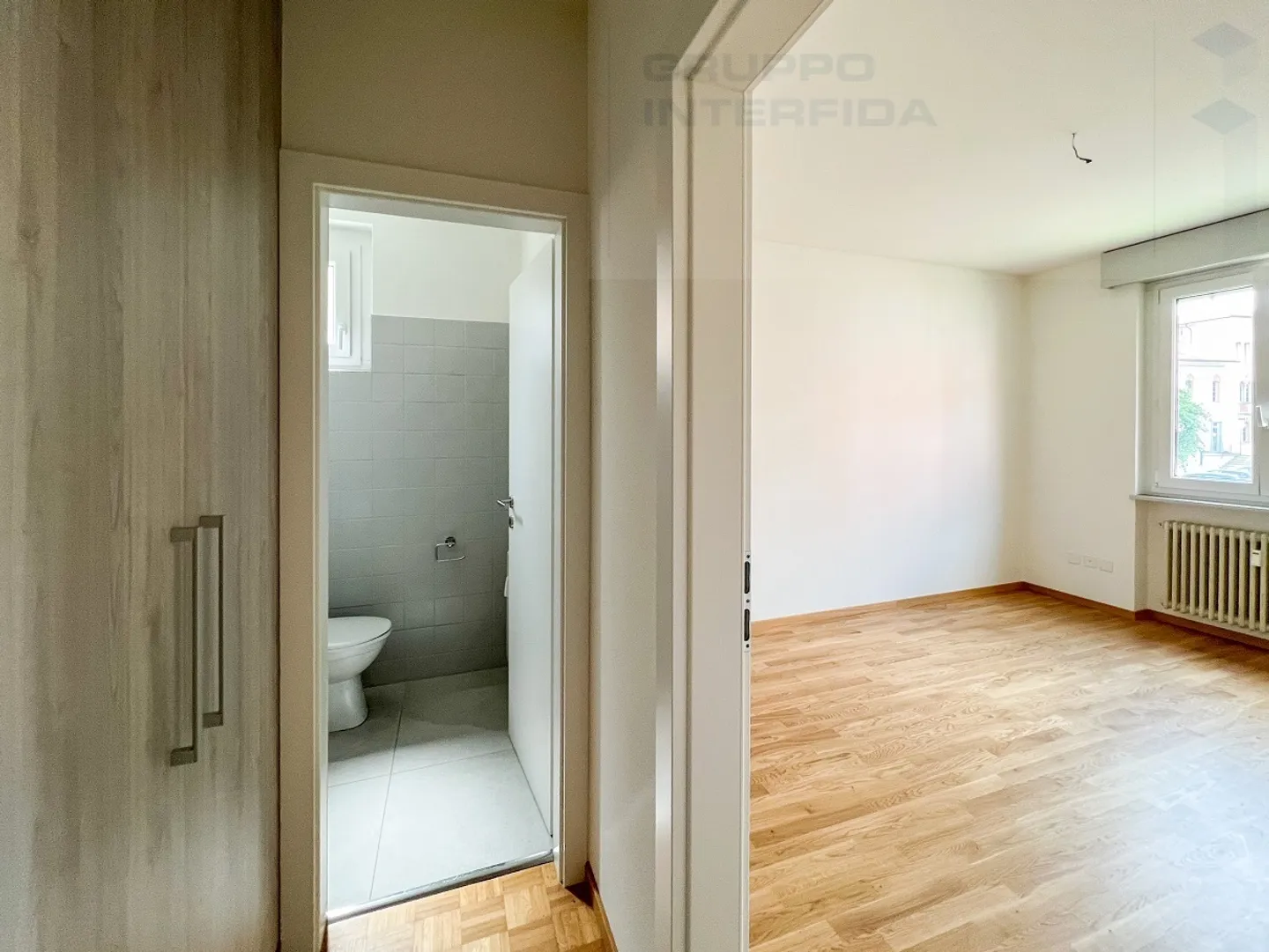 APPARTAMENTO 3.5 LOCALI PARZIALMENTE RISTRUTTURATO - Foto 9 di 14