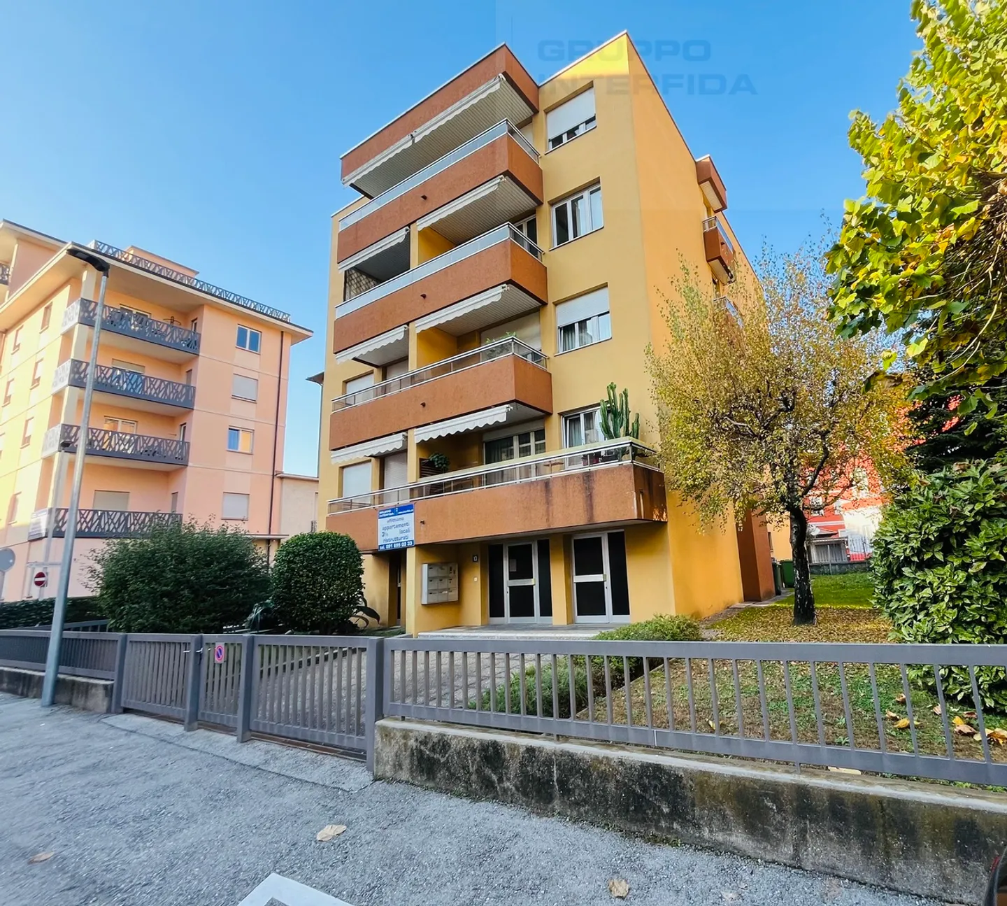 APPARTAMENTO 3.5 LOCALI PARZIALMENTE RISTRUTTURATO - Foto 12 di 14