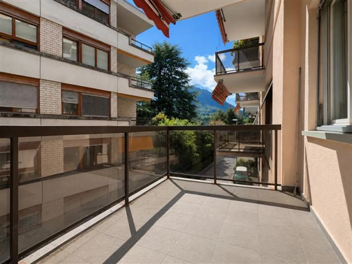 Lugano: 2,5-Zimmer-Wohnung - Foto 1 von 10