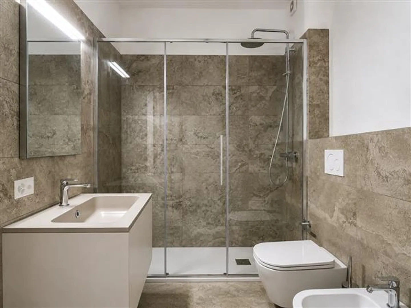 Lugano: 2,5-Zimmer-Wohnung - Foto 7 von 10