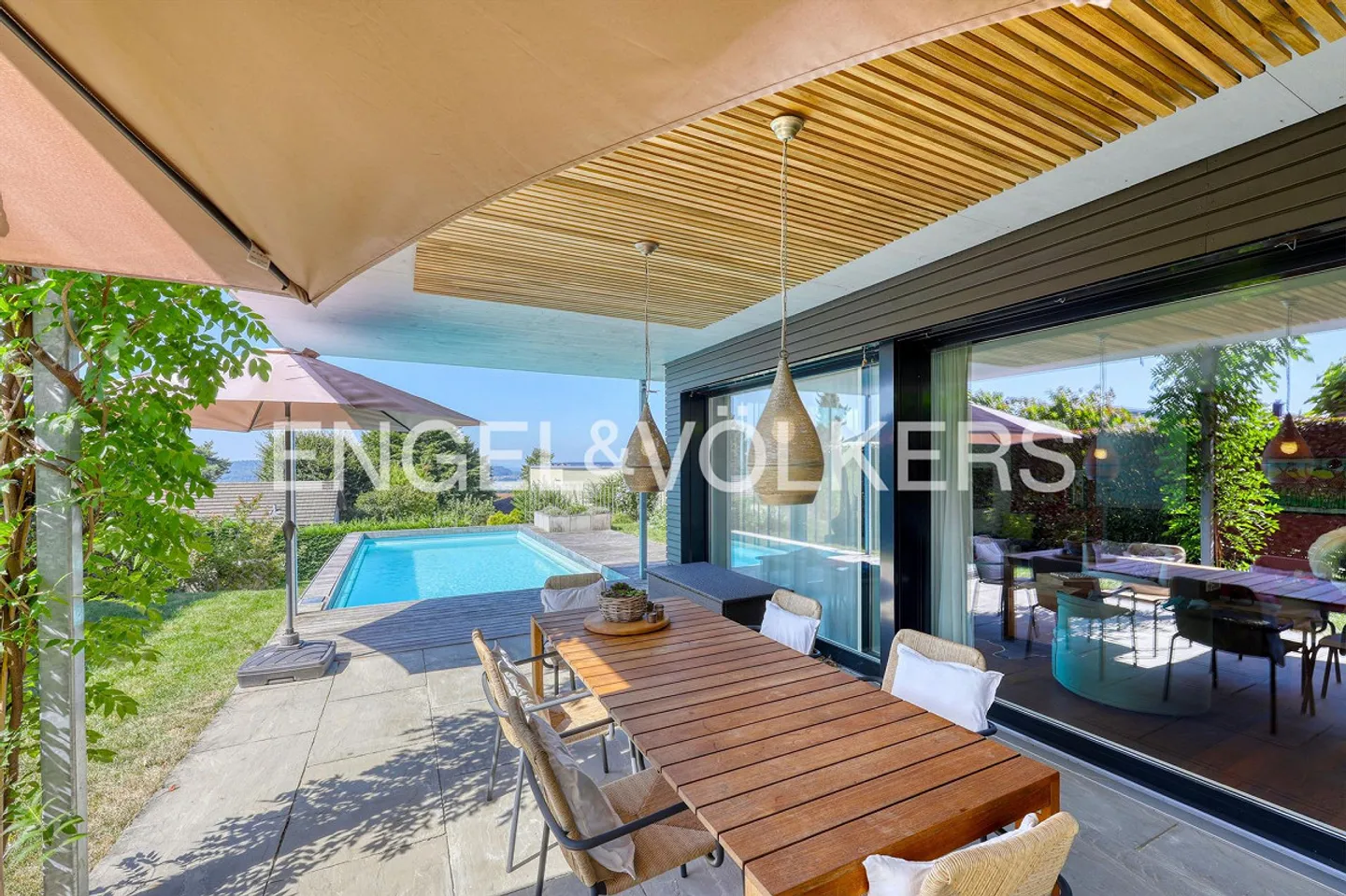 Spacious. Bright. Stylish. - Photo 2 of 10