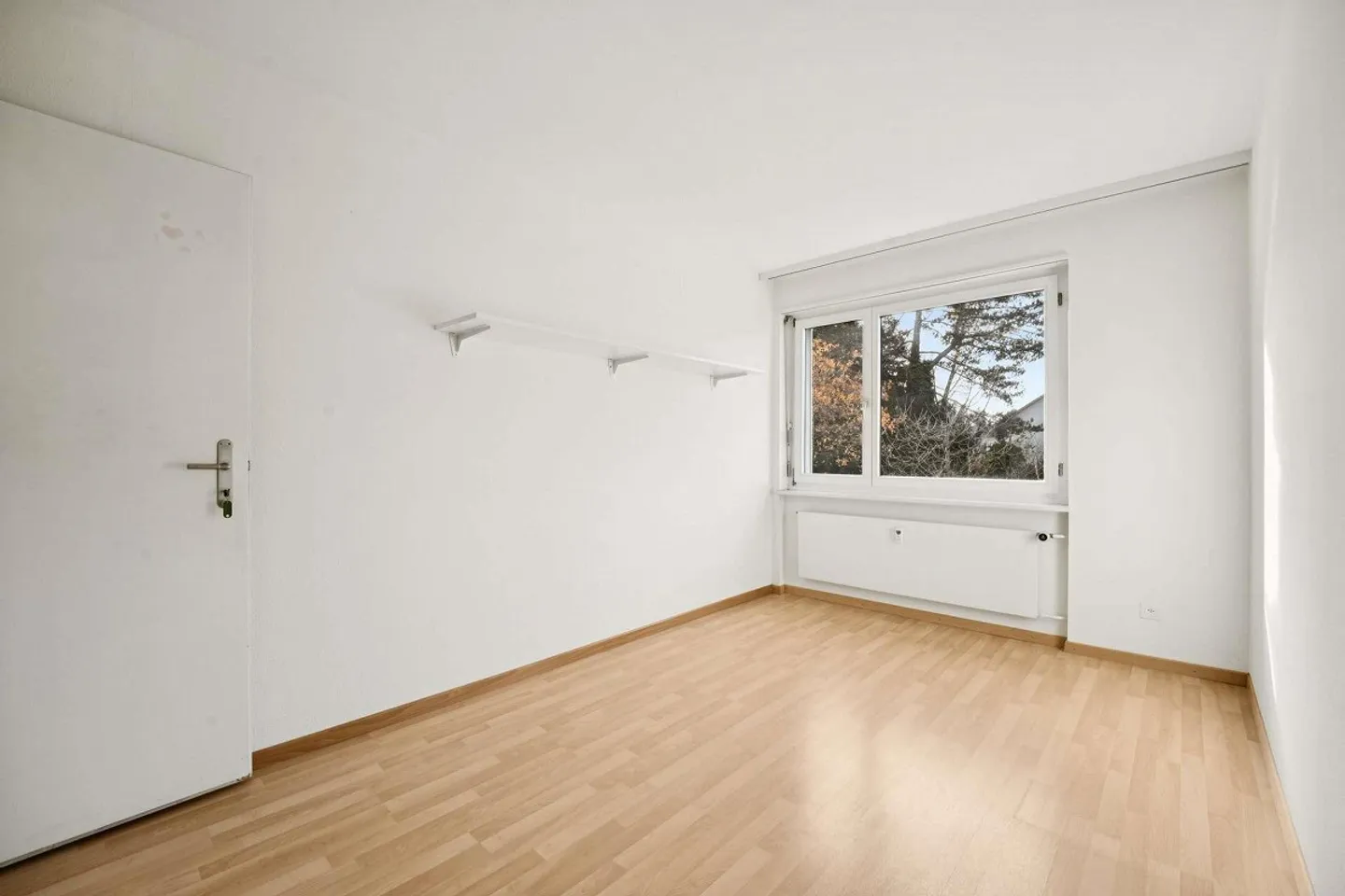 Condominio accogliente di 4,5 stanze in una zona residenziale tranquilla - Foto 9 di 12