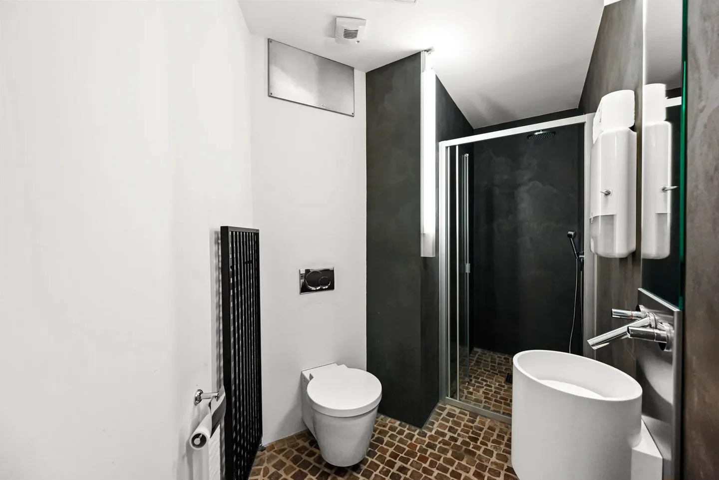 Edificio ad uso misto in vendita - Foto 8 di 10