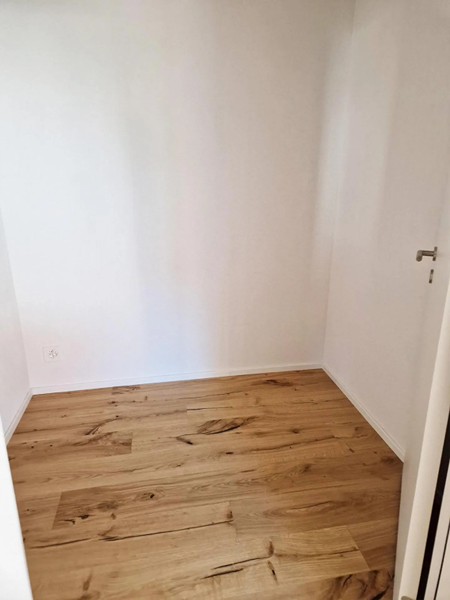 Eigentumswohnung an zentraler und ruhiger Lage in Hüttwilen - Foto 5 di 8