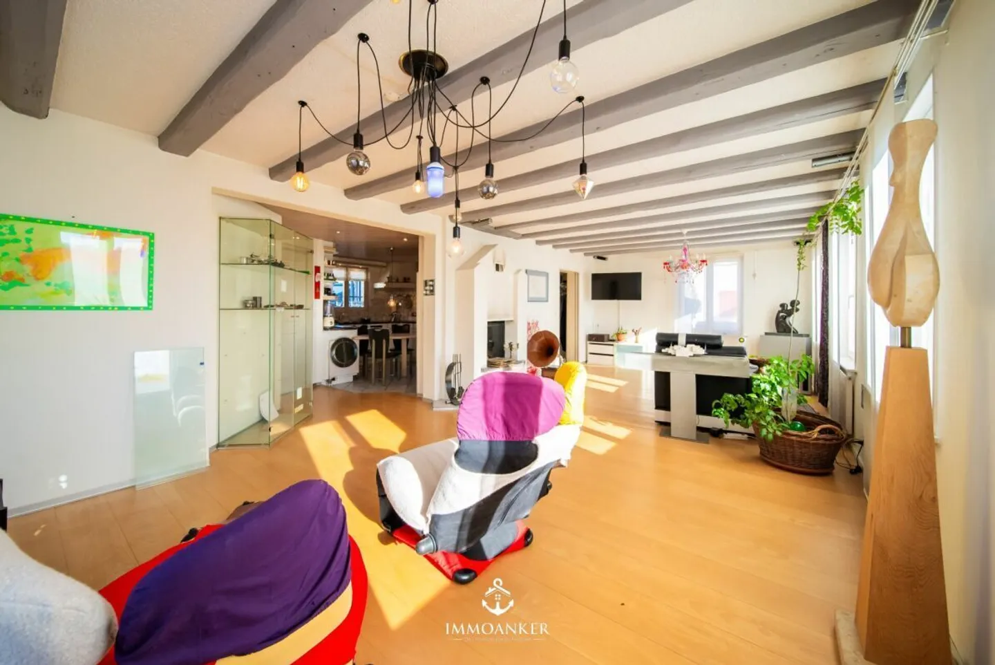 Affascinante casa unifamiliare di 7,5 stanze con ampio spazio e giardino - Foto 7 di 13
