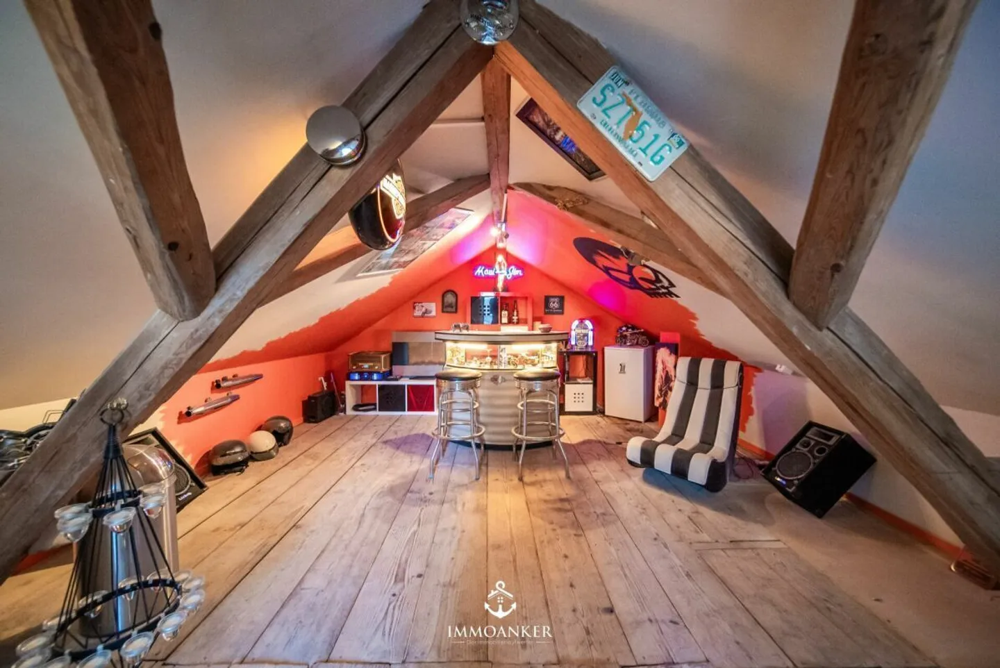 Affascinante casa unifamiliare di 7,5 stanze con ampio spazio e giardino - Foto 12 di 13