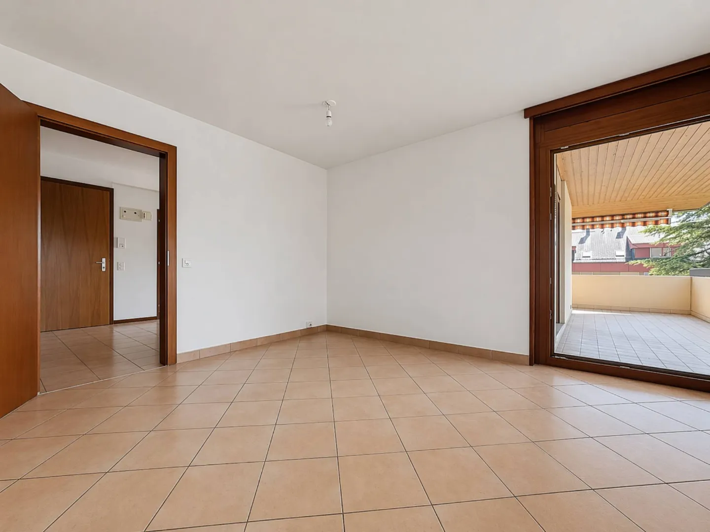 Appartement 4.5 pièces élégant - Photo 3 sur 13