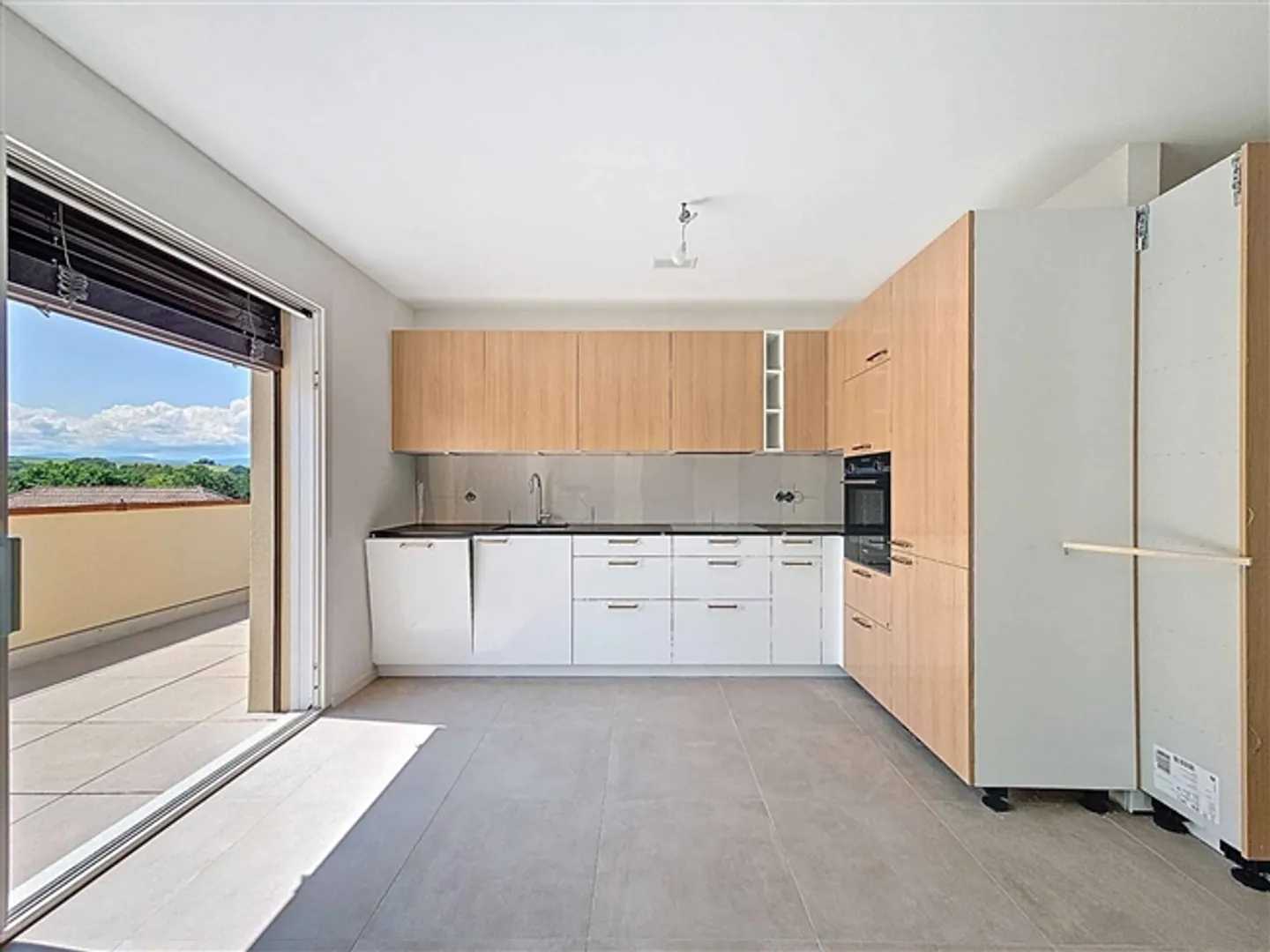 «4.5-Zimmer-Wohnung im Dachgeschoss mit freiem Blick» - Foto 4 von 12