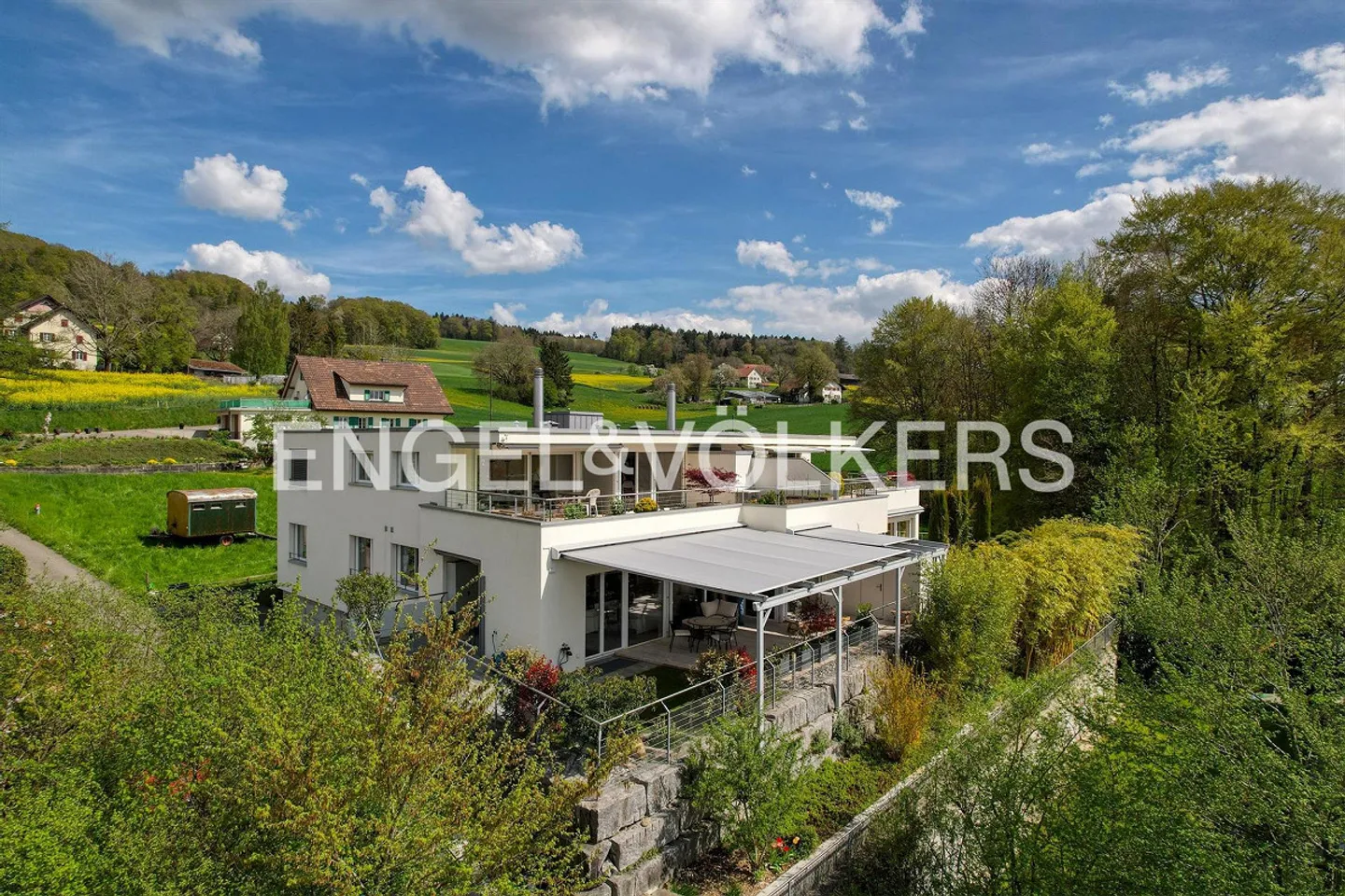 Vivere in una posizione elevata: Appartamento con terrazza e vista panoramica - Foto 8 di 8