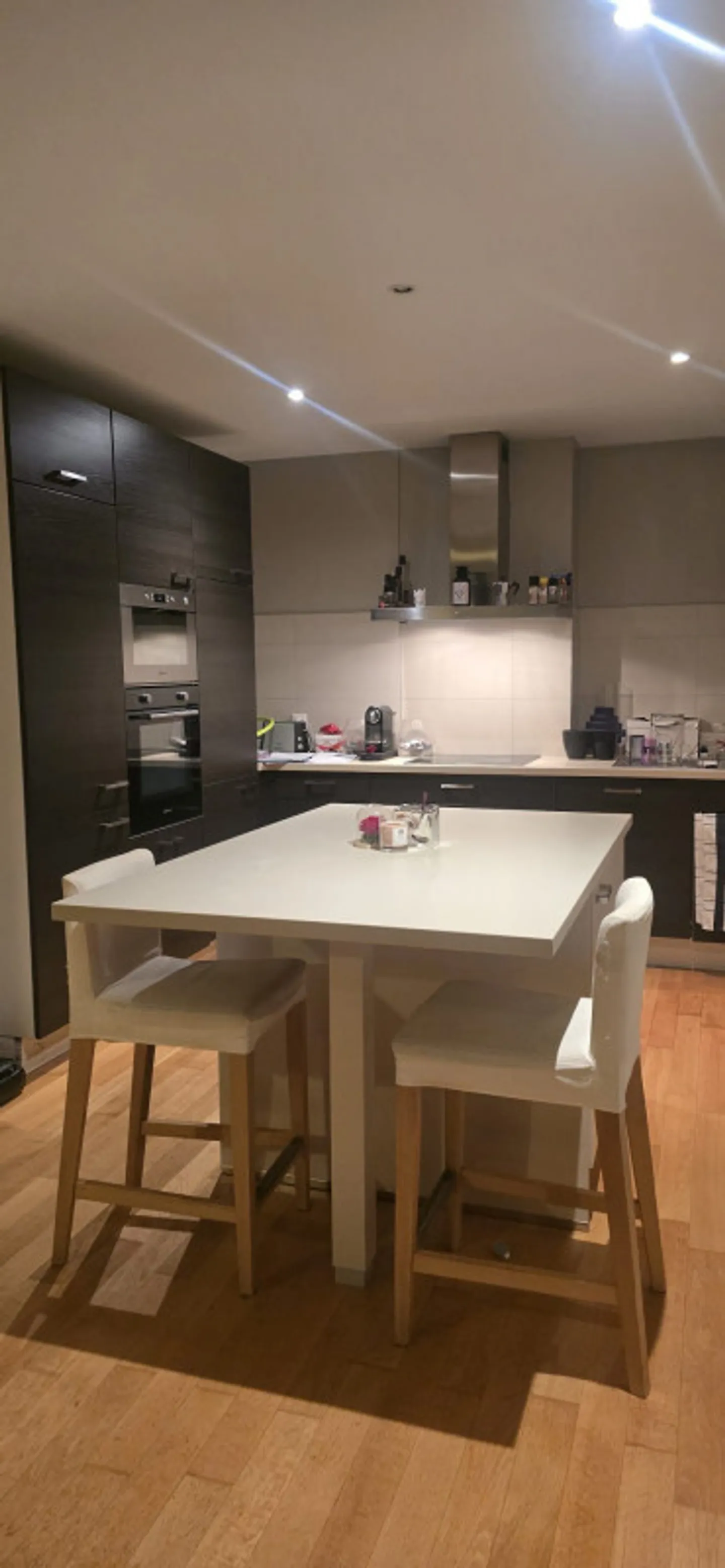 Furnished 2.5-room apartment on the 6th floor located in Geneva 1205 - Photo 4 of 8