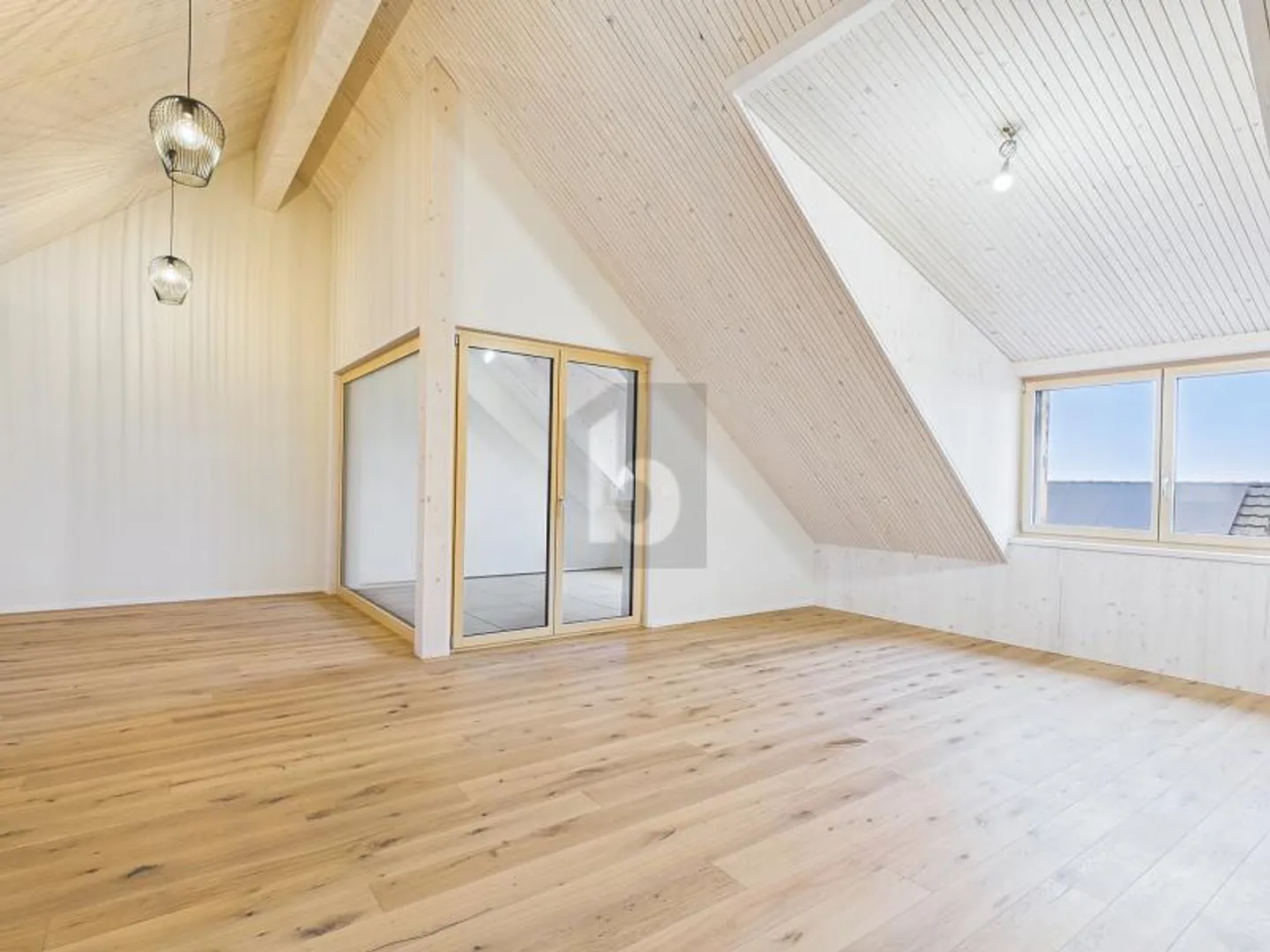 MODERN, LIGHT-FILLED AND FAMILY-FRIENDLY - Photo 5 of 6