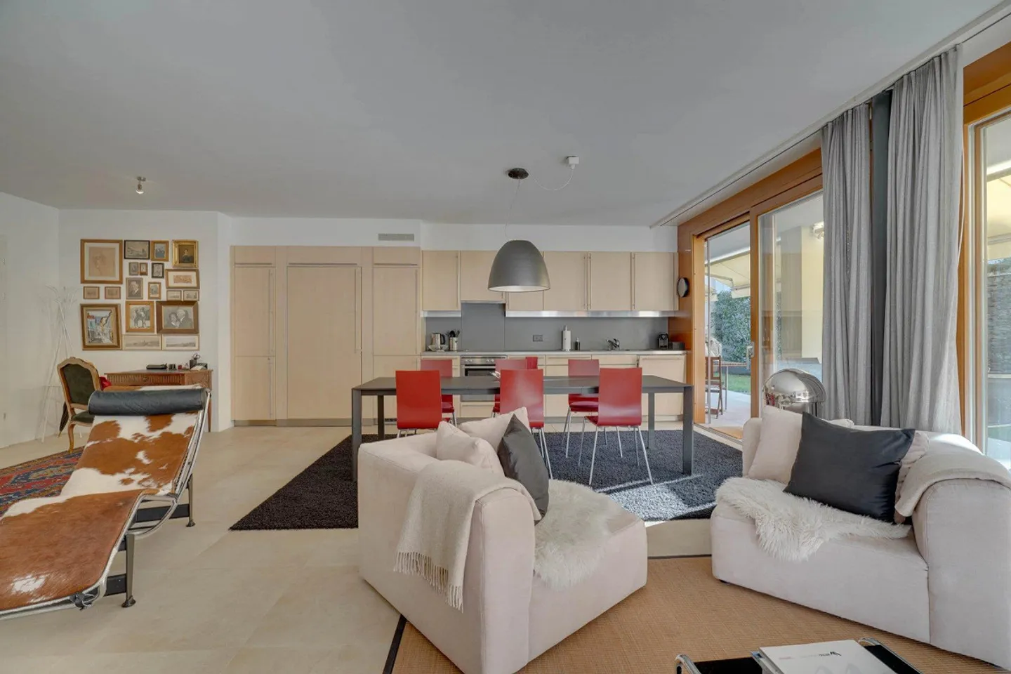 Au cœur d'Ascona, appartement moderne avec jardin privé à vendre - Photo 3 sur 13