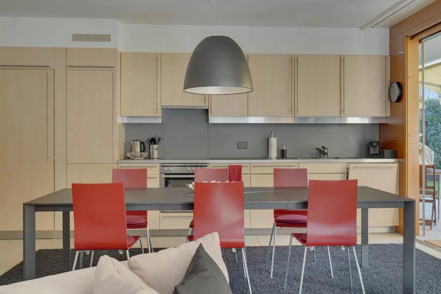 Au cœur d'Ascona, appartement moderne avec jardin privé à vendre - Photo 10 sur 13