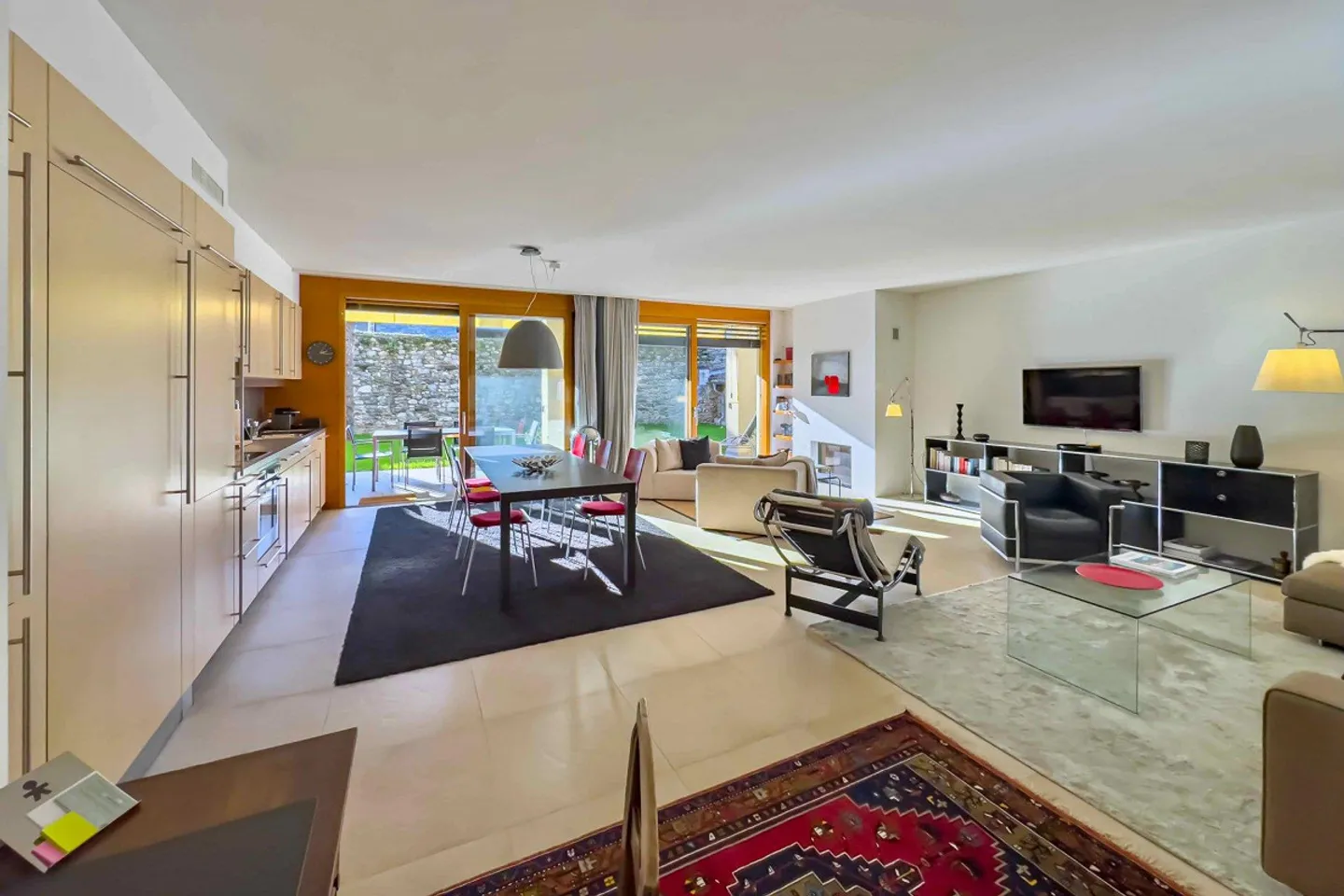 Au cœur d'Ascona, appartement moderne avec jardin privé à vendre - Photo 9 sur 13