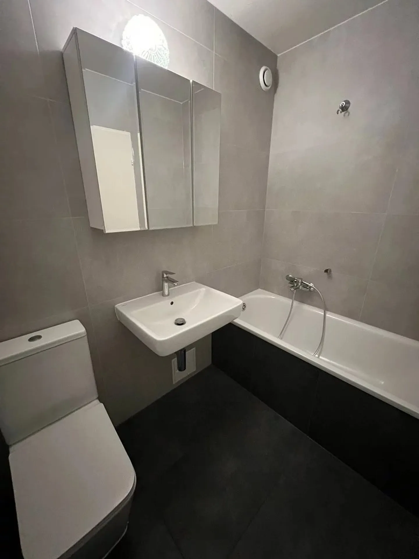 Appartement 3.5 pièces - Photo 3 sur 7