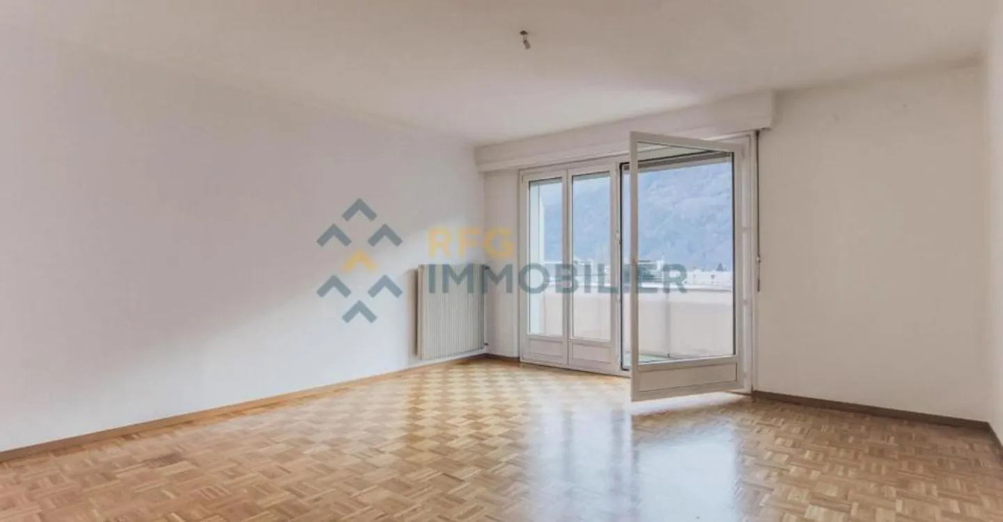 3.5 Room Apartment in Martigny - Photo 1 of 6