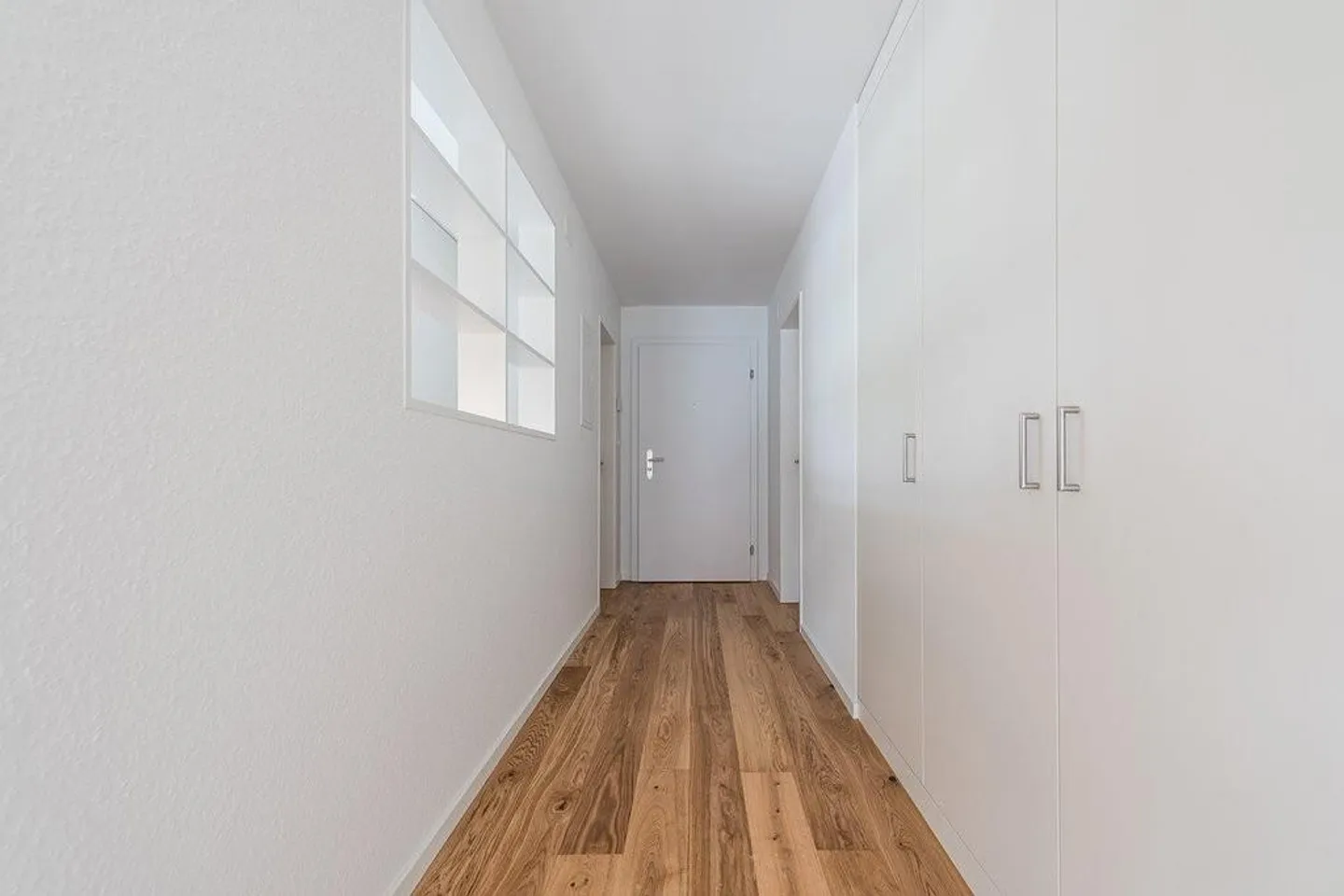 Completely renovated 3.5 room penthouse apartments for rent in Mörschwil - Photo 7 of 11