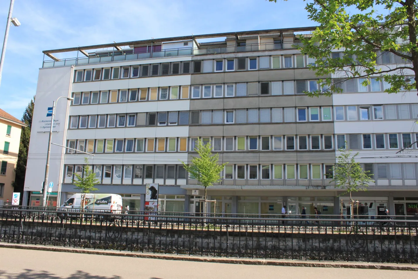 Gewerberäumlichkeit im Herzen von Biel - Foto 1 von 12