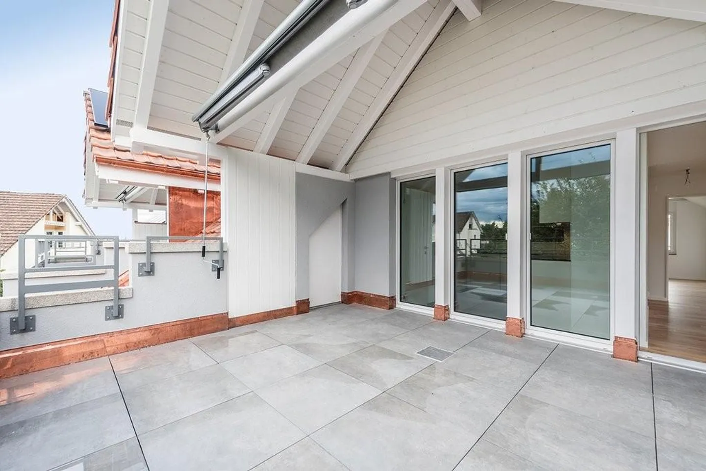 Completely renovated 3.5 room penthouse apartments for rent in Mörschwil - Photo 11 of 11